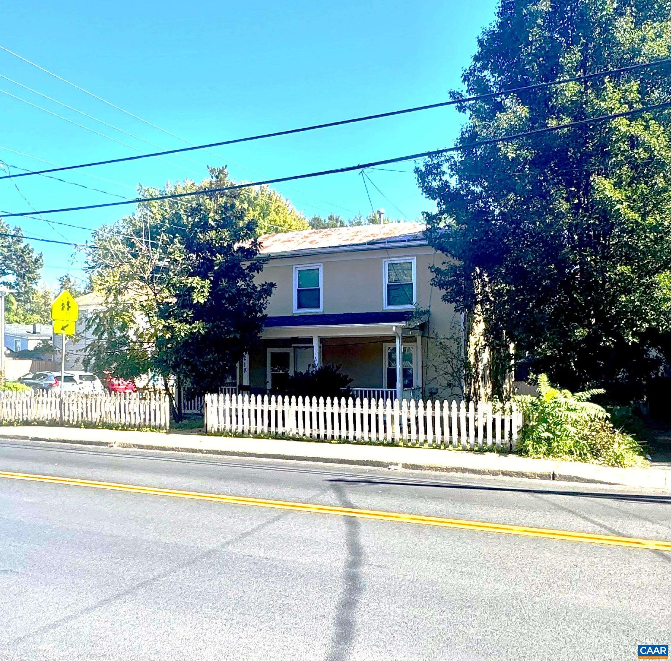 218 NW 10TH ST, CHARLOTTESVILLE, Virginia 22903, 3 Bedrooms Bedrooms, ,1 BathroomBathrooms,Residential,218 NW 10TH ST,683359 MLS # 683359