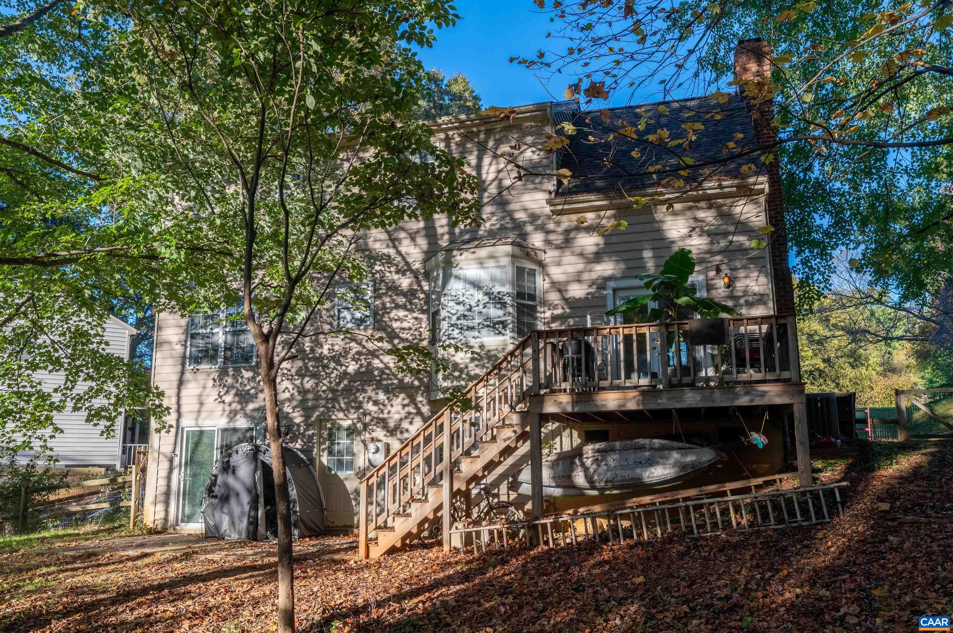 113 LANDIN CIR, CHARLOTTESVILLE, Virginia 22902, 4 Bedrooms Bedrooms, ,2 BathroomsBathrooms,Residential,Willoughby Colonial Home on Quiet Cul-de-sac,113 LANDIN CIR,683456 MLS # 683456