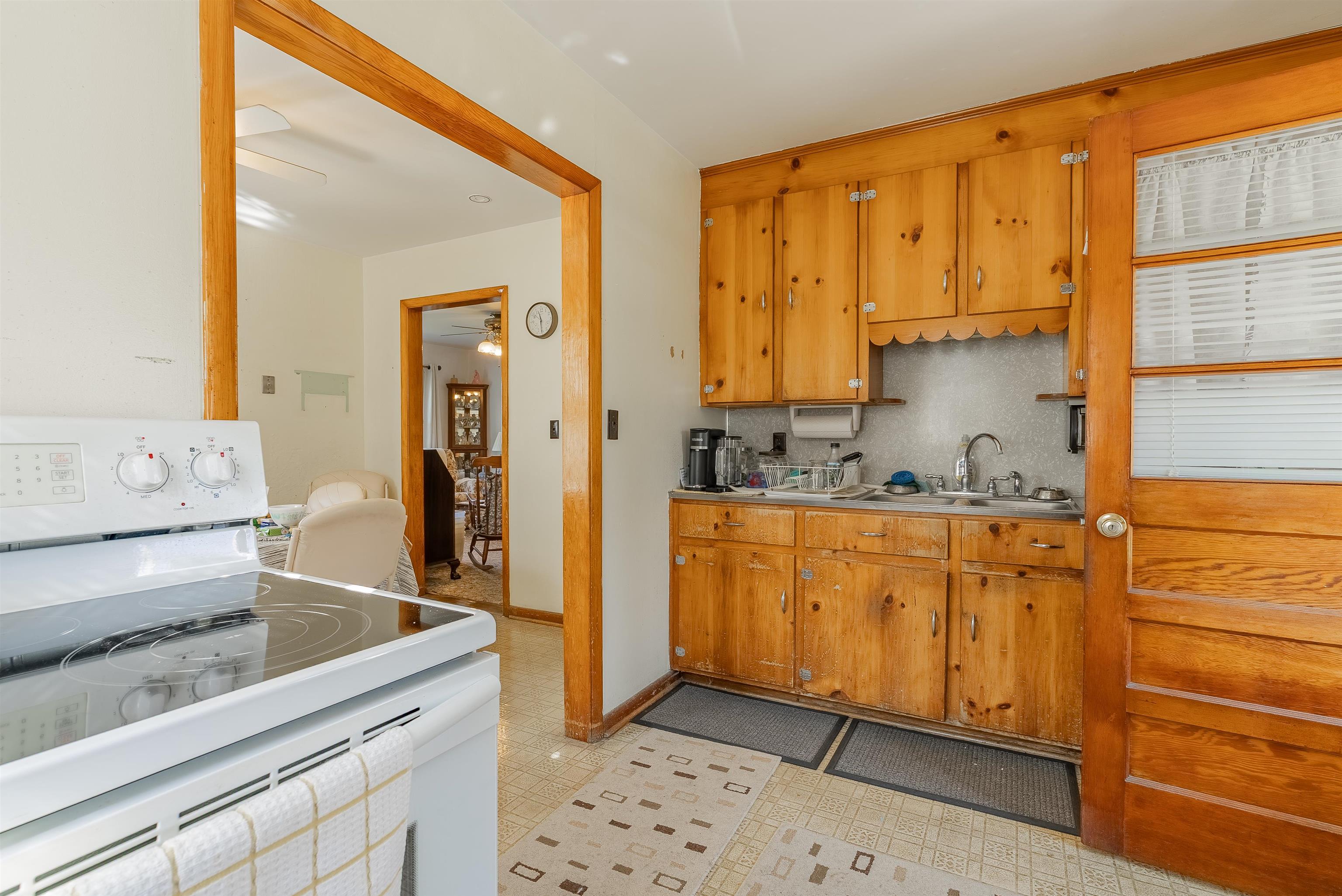903 ENTRY SCHOOL RD, FISHERSVILLE, Virginia 22939, 2 Bedrooms Bedrooms, ,1 BathroomBathrooms,Residential,903 ENTRY SCHOOL RD,683498 MLS # 683498