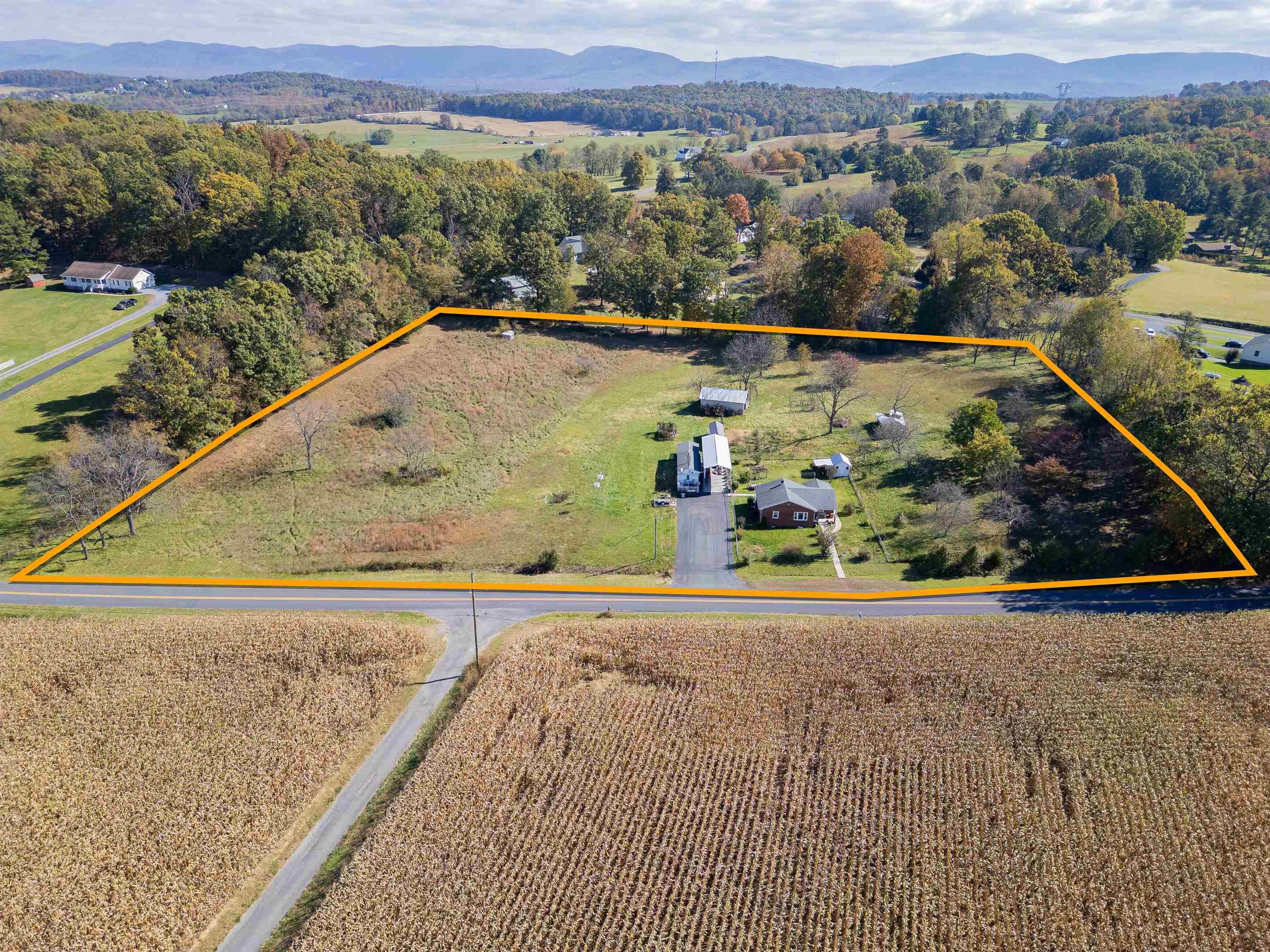 903 ENTRY SCHOOL RD, FISHERSVILLE, Virginia 22939, 2 Bedrooms Bedrooms, ,1 BathroomBathrooms,Residential,903 ENTRY SCHOOL RD,683498 MLS # 683498