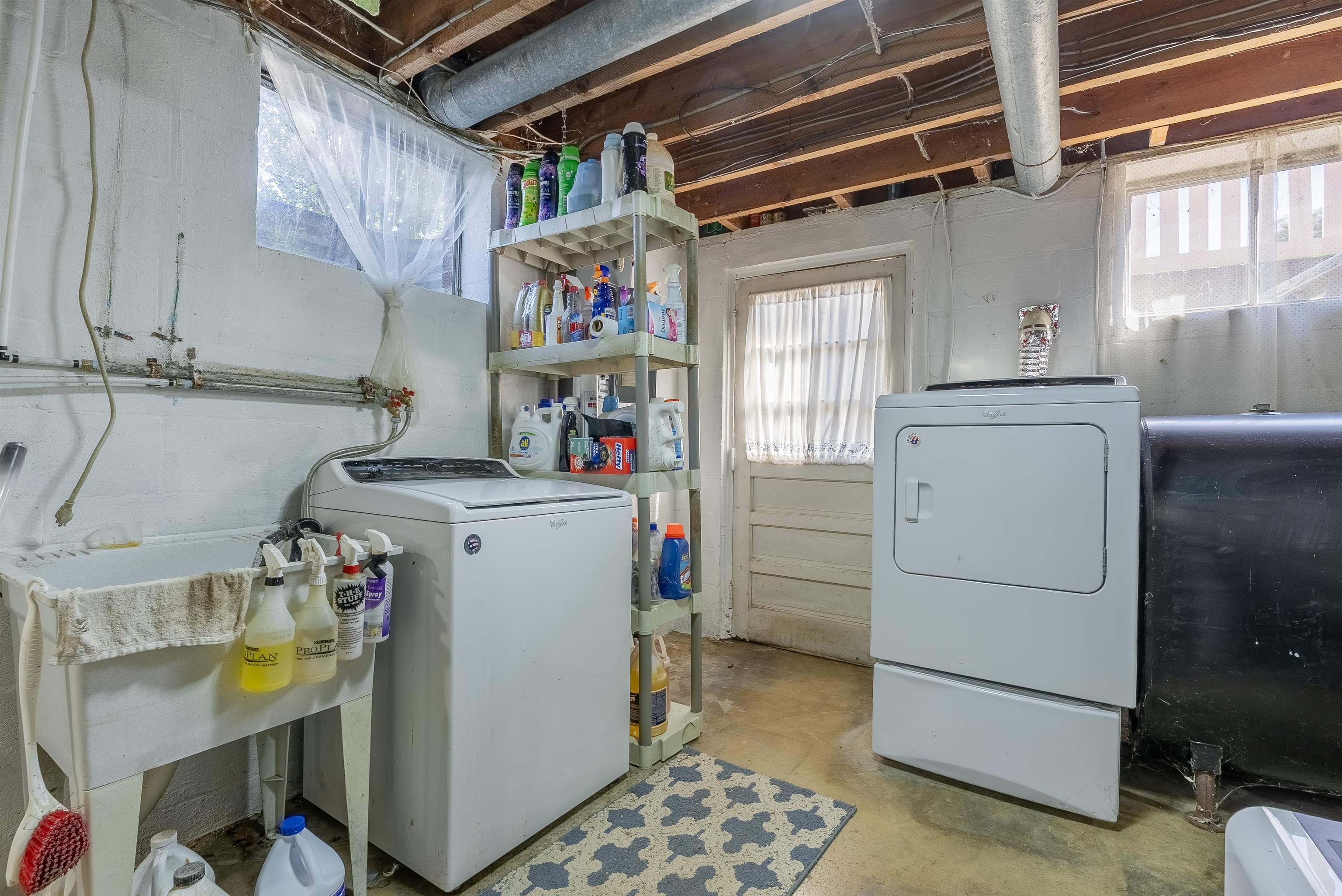 903 ENTRY SCHOOL RD, FISHERSVILLE, Virginia 22939, 2 Bedrooms Bedrooms, ,1 BathroomBathrooms,Residential,903 ENTRY SCHOOL RD,683498 MLS # 683498
