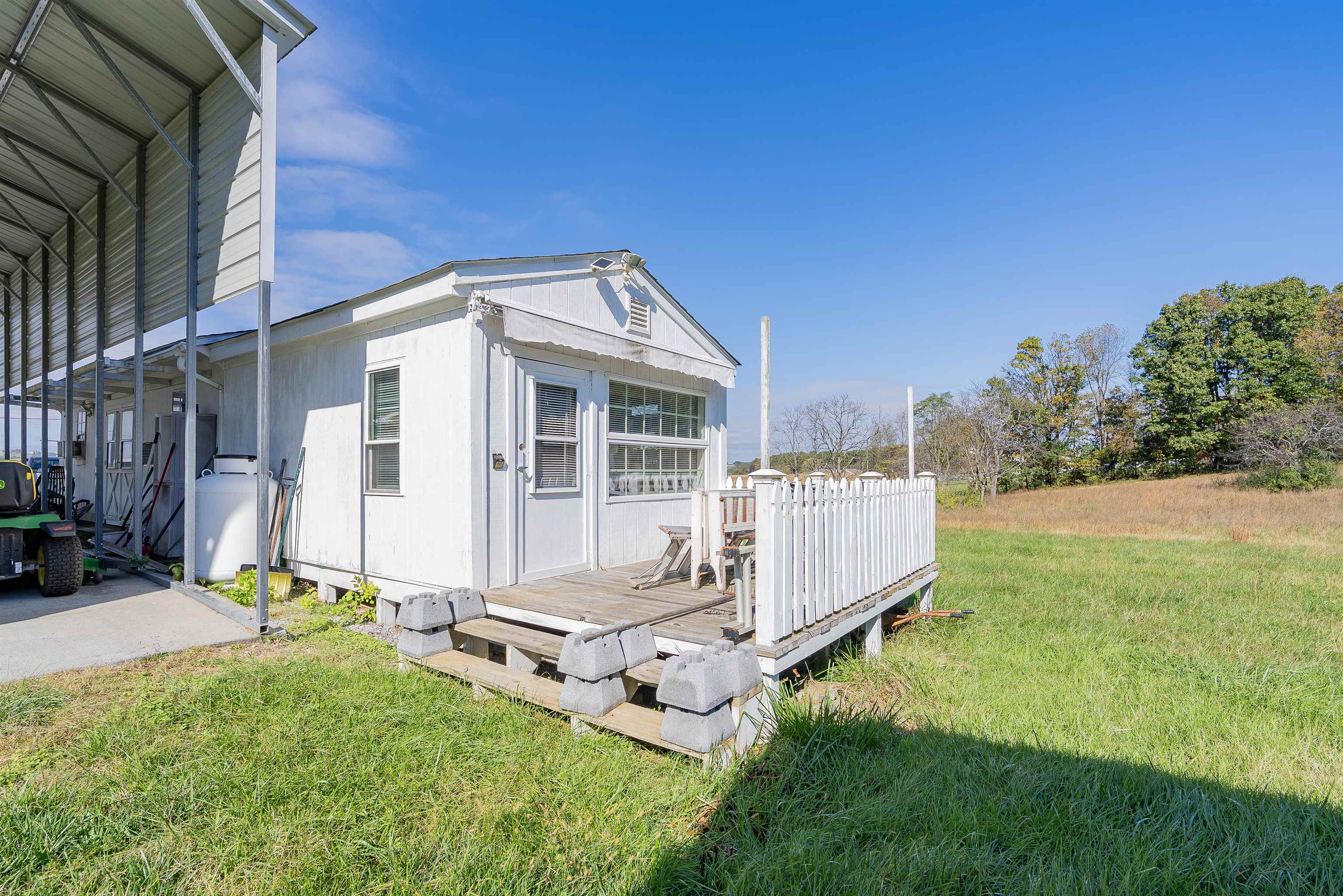 903 ENTRY SCHOOL RD, FISHERSVILLE, Virginia 22939, 2 Bedrooms Bedrooms, ,1 BathroomBathrooms,Residential,903 ENTRY SCHOOL RD,683498 MLS # 683498