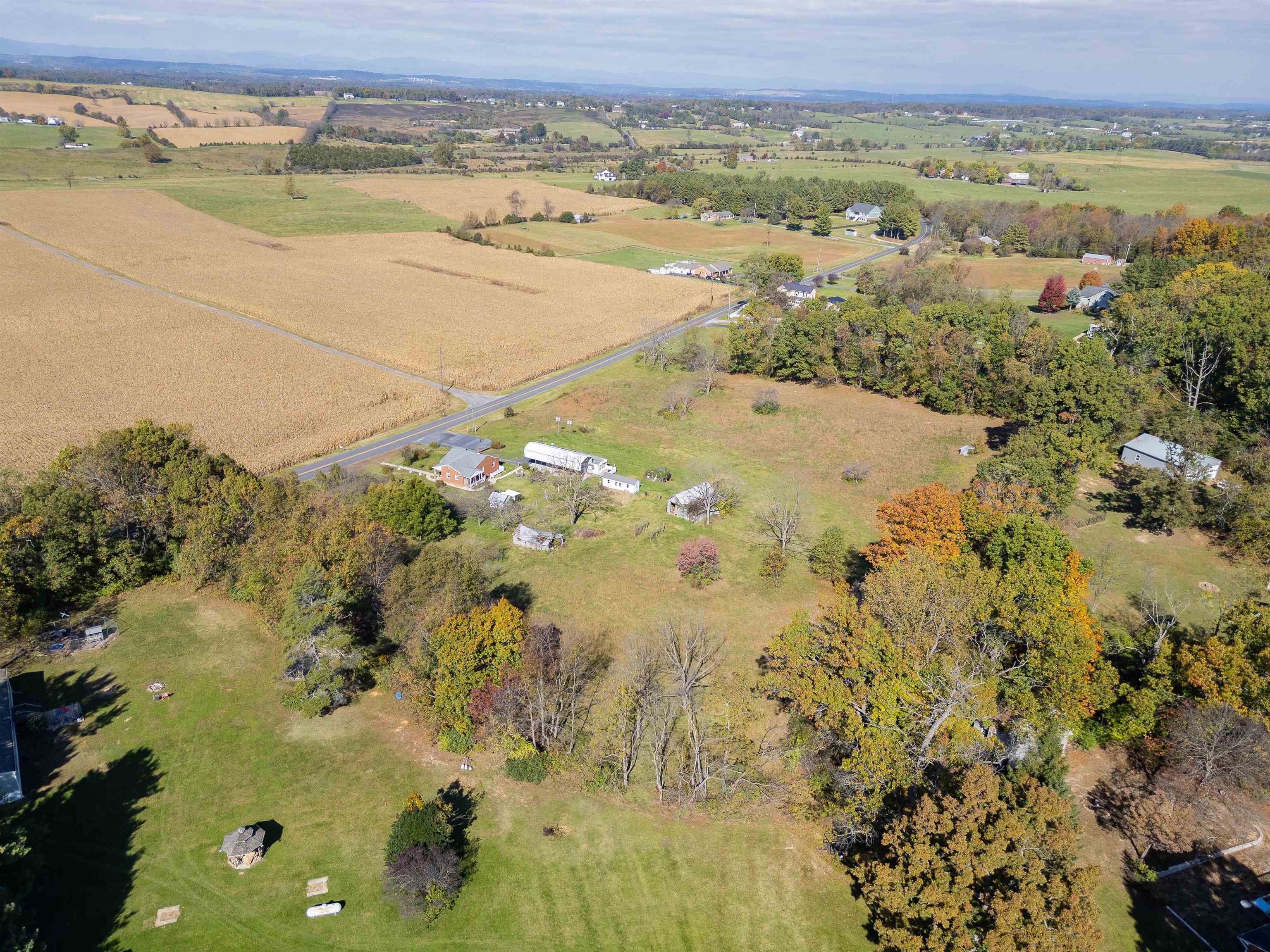 903 ENTRY SCHOOL RD, FISHERSVILLE, Virginia 22939, 2 Bedrooms Bedrooms, ,1 BathroomBathrooms,Residential,903 ENTRY SCHOOL RD,683498 MLS # 683498
