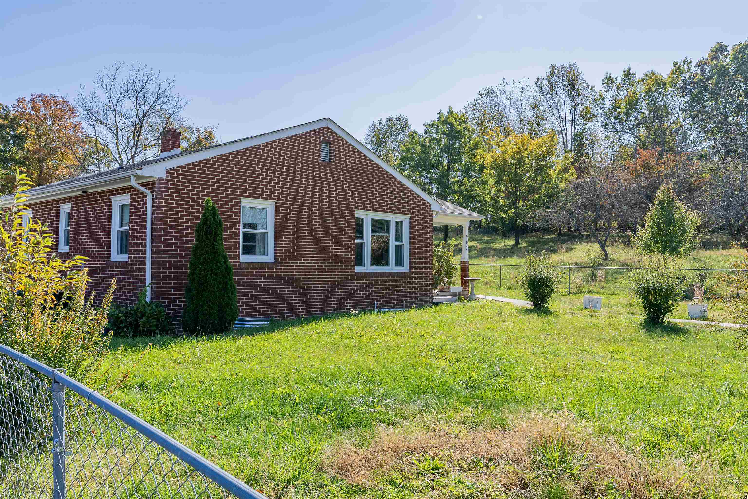 903 ENTRY SCHOOL RD, FISHERSVILLE, Virginia 22939, 2 Bedrooms Bedrooms, ,1 BathroomBathrooms,Residential,903 ENTRY SCHOOL RD,683498 MLS # 683498