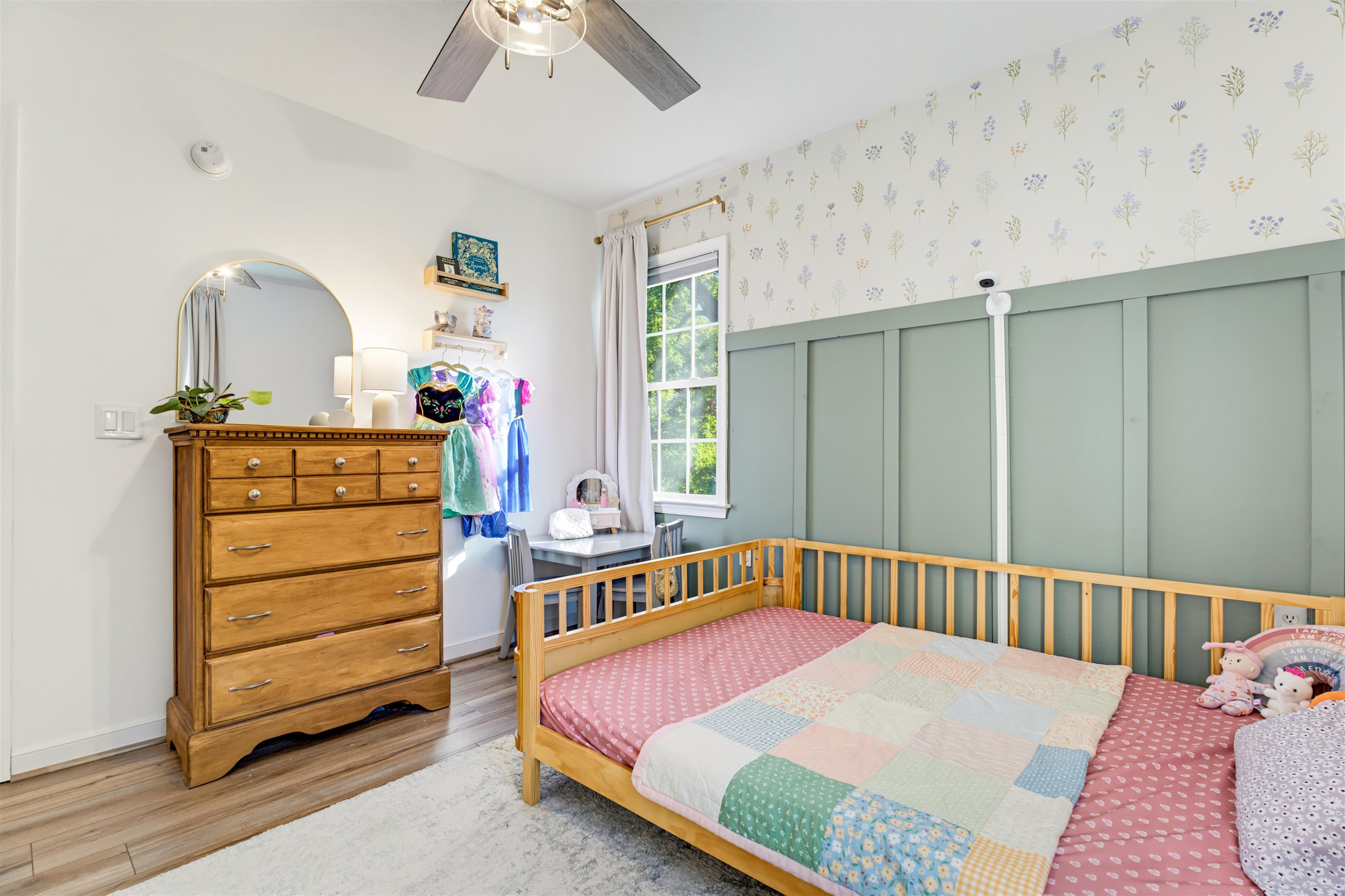 43 BARTLEY ST, STAUNTON, Virginia 24401, 5 Bedrooms Bedrooms, ,2 BathroomsBathrooms,Residential,43 BARTLEY ST,683499 MLS # 683499 43 BARTLEY ST, STAUNTON, Virginia 24401, 5 Bedrooms Bedrooms, ,2 BathroomsBathrooms,Residential,43 BARTLEY ST,683499 MLS # 683499