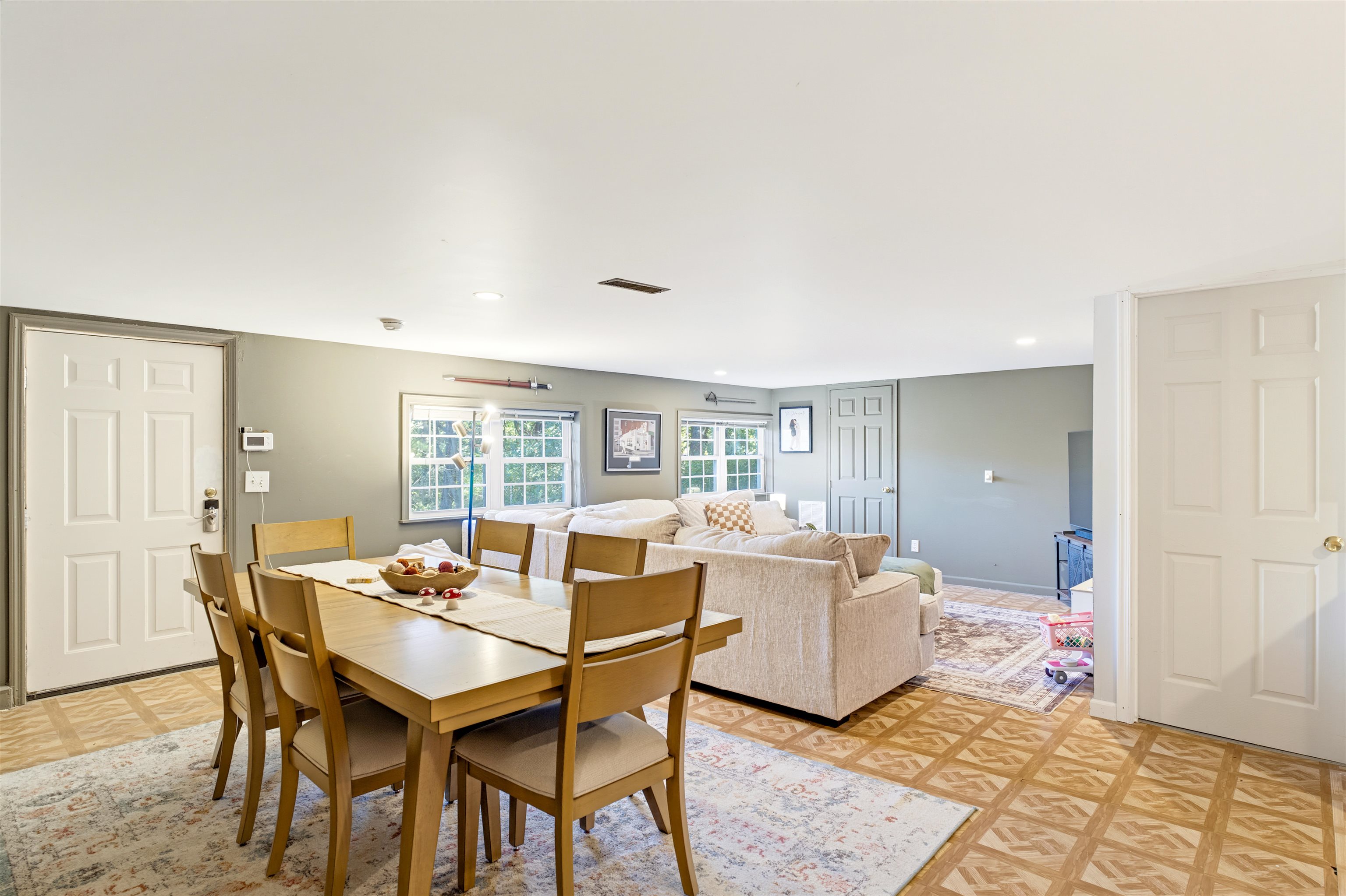 43 BARTLEY ST, STAUNTON, Virginia 24401, 5 Bedrooms Bedrooms, ,2 BathroomsBathrooms,Residential,43 BARTLEY ST,683499 MLS # 683499 43 BARTLEY ST, STAUNTON, Virginia 24401, 5 Bedrooms Bedrooms, ,2 BathroomsBathrooms,Residential,43 BARTLEY ST,683499 MLS # 683499