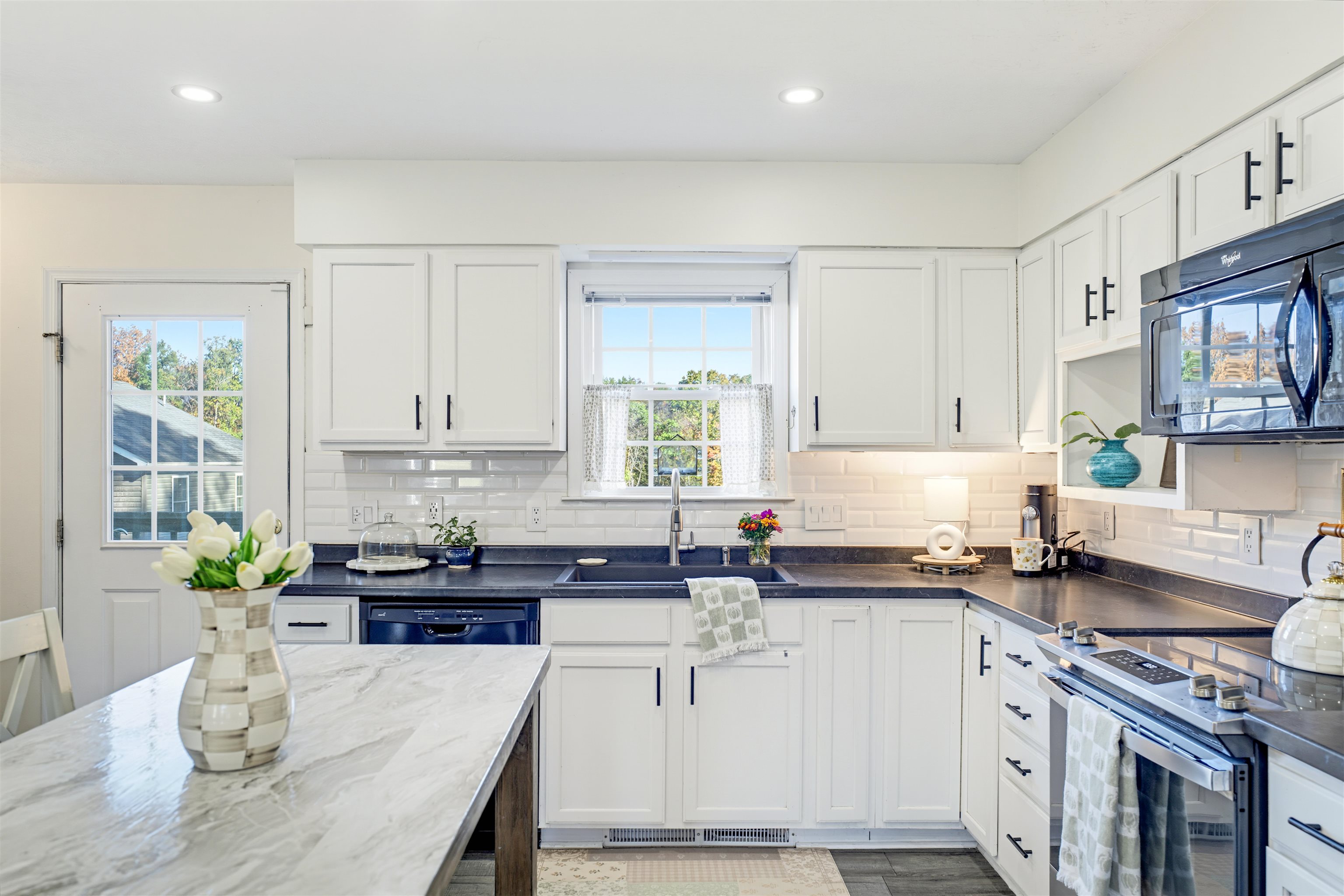 43 BARTLEY ST, STAUNTON, Virginia 24401, 5 Bedrooms Bedrooms, ,2 BathroomsBathrooms,Residential,43 BARTLEY ST,683499 MLS # 683499 43 BARTLEY ST, STAUNTON, Virginia 24401, 5 Bedrooms Bedrooms, ,2 BathroomsBathrooms,Residential,43 BARTLEY ST,683499 MLS # 683499