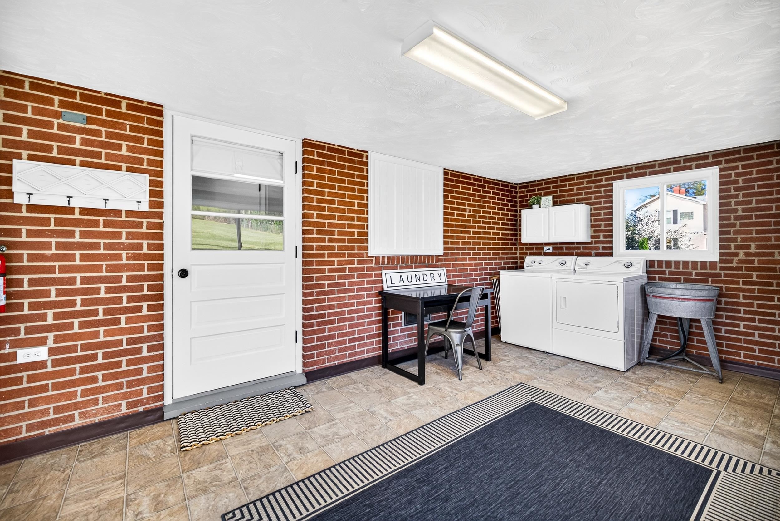 4458 KRATZER RD, ROCKINGHAM, Virginia 22802, 3 Bedrooms Bedrooms, ,1 BathroomBathrooms,Residential,4458 KRATZER RD,683259 MLS # 683259 4458 KRATZER RD, ROCKINGHAM, Virginia 22802, 3 Bedrooms Bedrooms, ,1 BathroomBathrooms,Residential,4458 KRATZER RD,683259 MLS # 683259