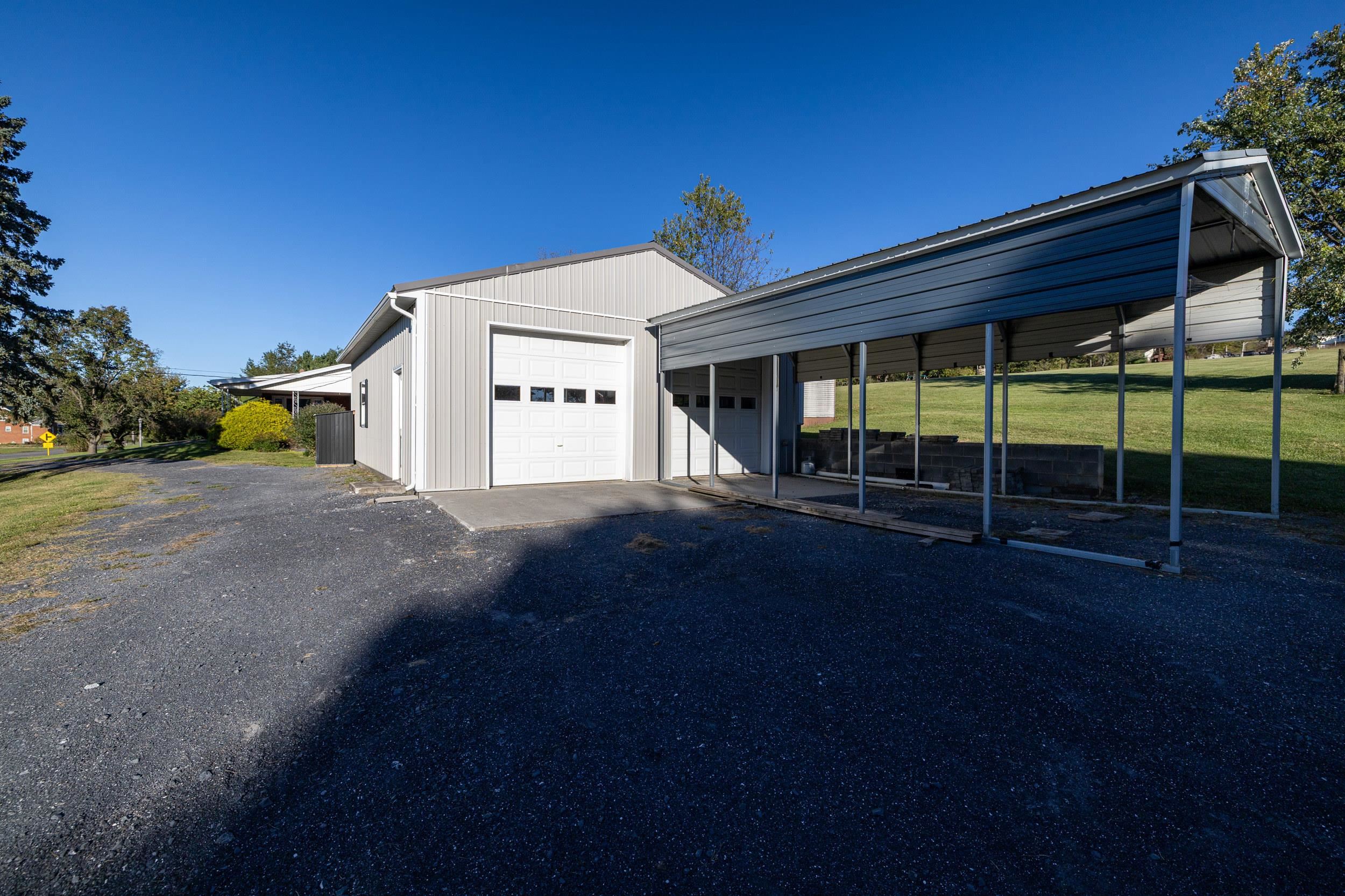 4458 KRATZER RD, ROCKINGHAM, Virginia 22802, 3 Bedrooms Bedrooms, ,1 BathroomBathrooms,Residential,4458 KRATZER RD,683259 MLS # 683259 4458 KRATZER RD, ROCKINGHAM, Virginia 22802, 3 Bedrooms Bedrooms, ,1 BathroomBathrooms,Residential,4458 KRATZER RD,683259 MLS # 683259