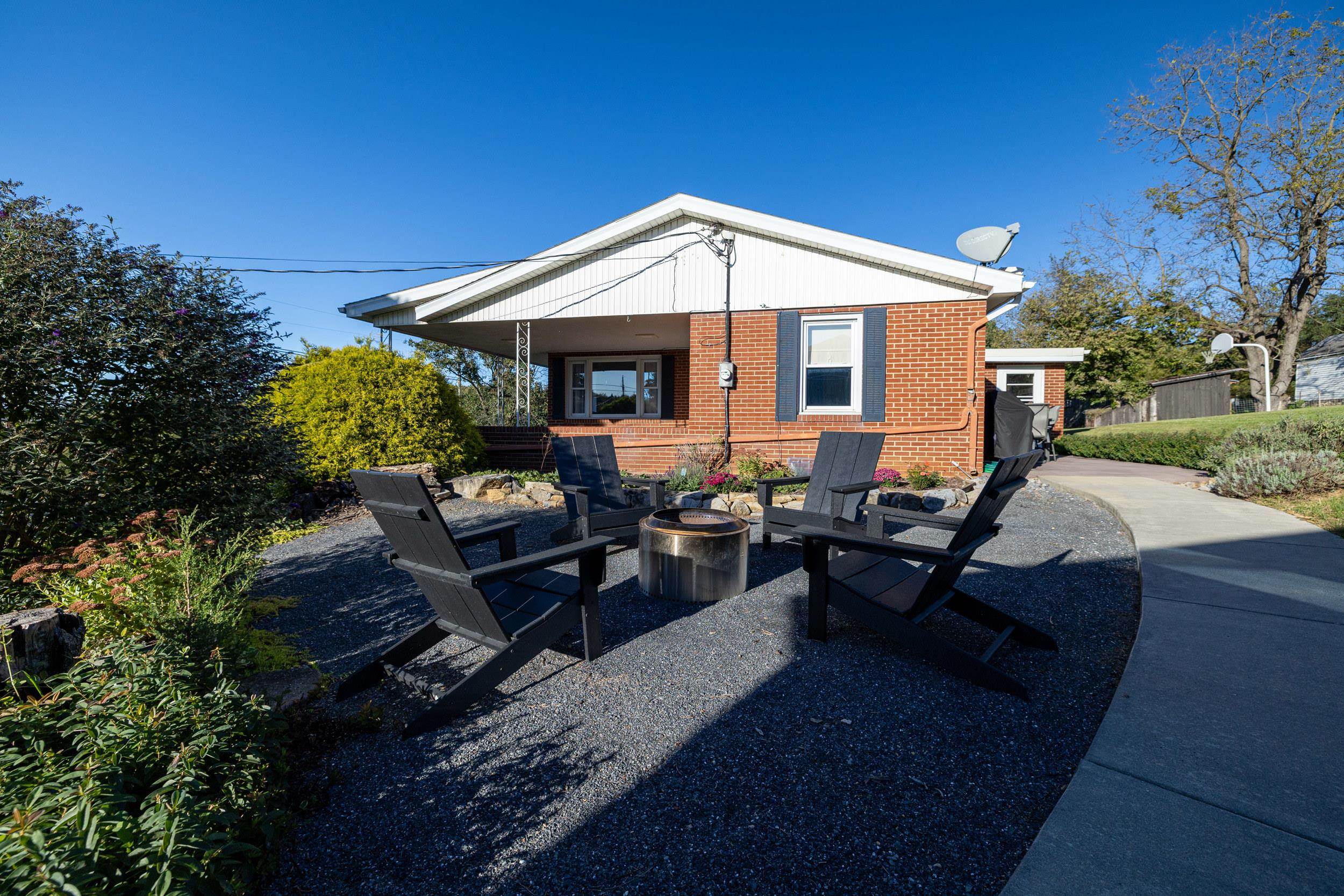 4458 KRATZER RD, ROCKINGHAM, Virginia 22802, 3 Bedrooms Bedrooms, ,1 BathroomBathrooms,Residential,4458 KRATZER RD,683259 MLS # 683259 4458 KRATZER RD, ROCKINGHAM, Virginia 22802, 3 Bedrooms Bedrooms, ,1 BathroomBathrooms,Residential,4458 KRATZER RD,683259 MLS # 683259