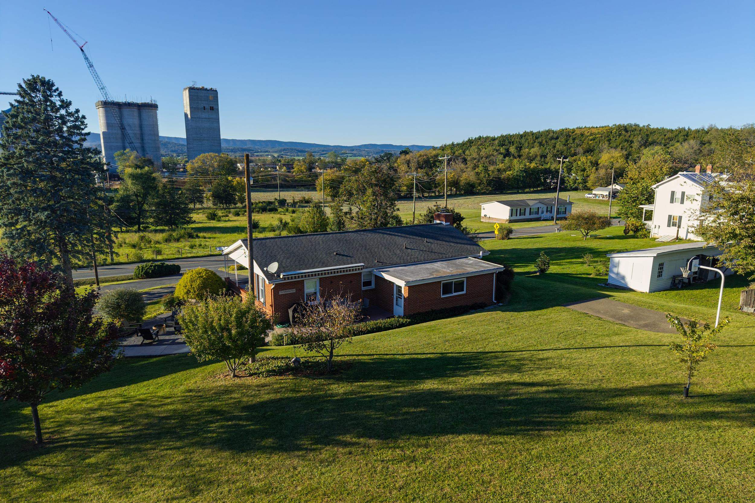 4458 KRATZER RD, ROCKINGHAM, Virginia 22802, 3 Bedrooms Bedrooms, ,1 BathroomBathrooms,Residential,4458 KRATZER RD,683259 MLS # 683259 4458 KRATZER RD, ROCKINGHAM, Virginia 22802, 3 Bedrooms Bedrooms, ,1 BathroomBathrooms,Residential,4458 KRATZER RD,683259 MLS # 683259