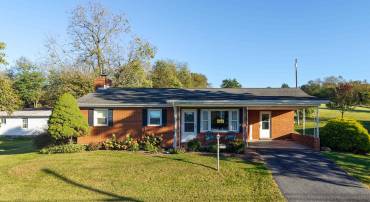 4458 KRATZER RD, ROCKINGHAM, Virginia 22802, 3 Bedrooms Bedrooms, ,1 BathroomBathrooms,Residential,4458 KRATZER RD,683259 MLS # 683259