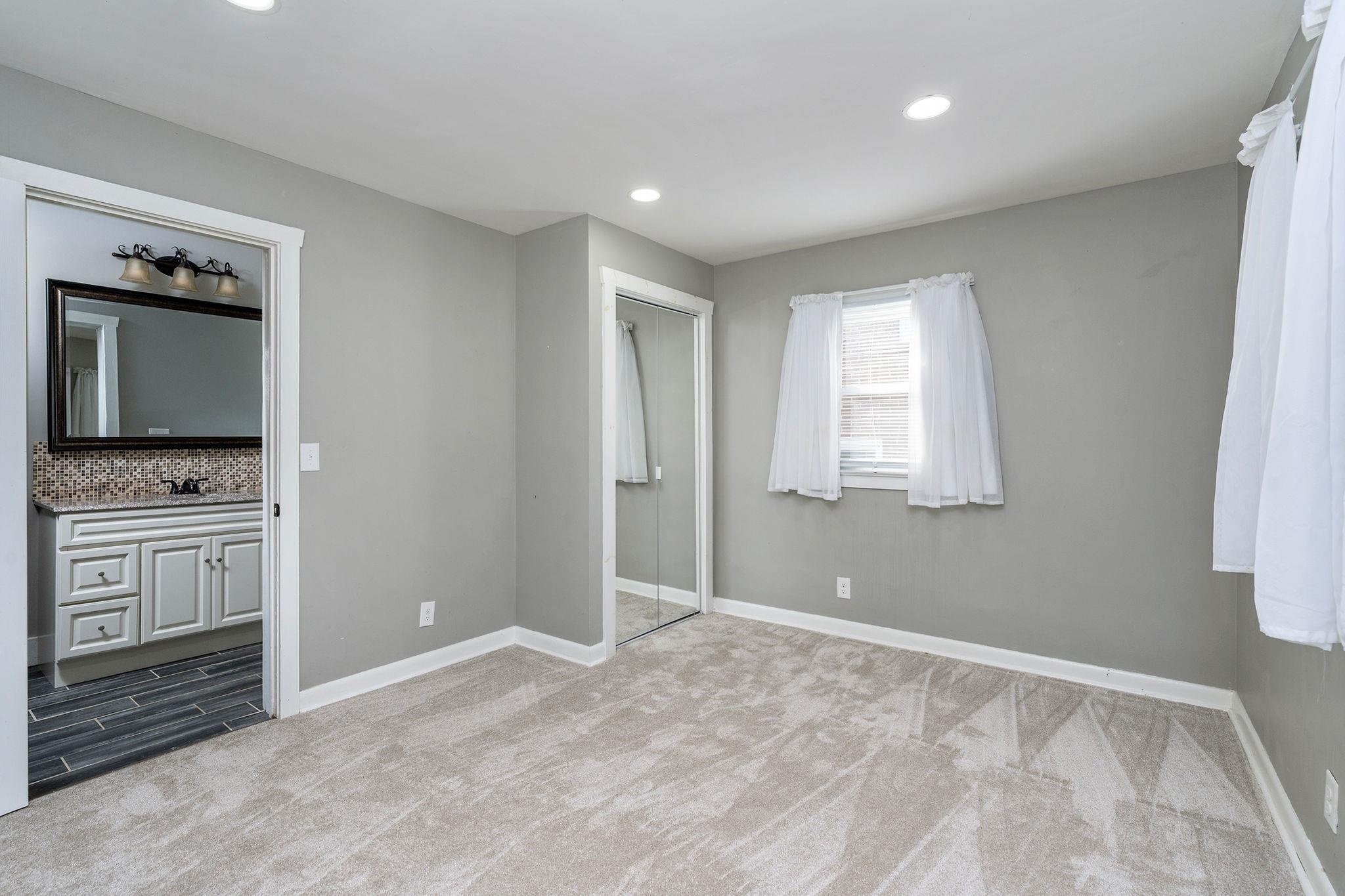 409 HENDREN AVE, STAUNTON, Virginia 24401, 3 Bedrooms Bedrooms, ,2 BathroomsBathrooms,Residential,409 HENDREN AVE,683522 MLS # 683522 409 HENDREN AVE, STAUNTON, Virginia 24401, 3 Bedrooms Bedrooms, ,2 BathroomsBathrooms,Residential,409 HENDREN AVE,683522 MLS # 683522