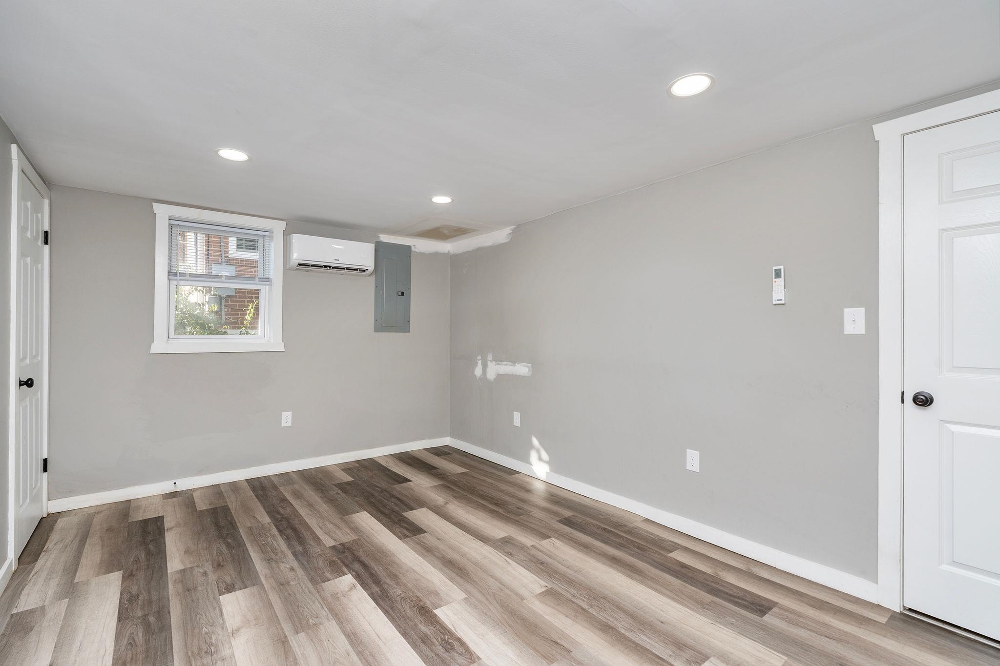 409 HENDREN AVE, STAUNTON, Virginia 24401, 3 Bedrooms Bedrooms, ,2 BathroomsBathrooms,Residential,409 HENDREN AVE,683522 MLS # 683522 409 HENDREN AVE, STAUNTON, Virginia 24401, 3 Bedrooms Bedrooms, ,2 BathroomsBathrooms,Residential,409 HENDREN AVE,683522 MLS # 683522