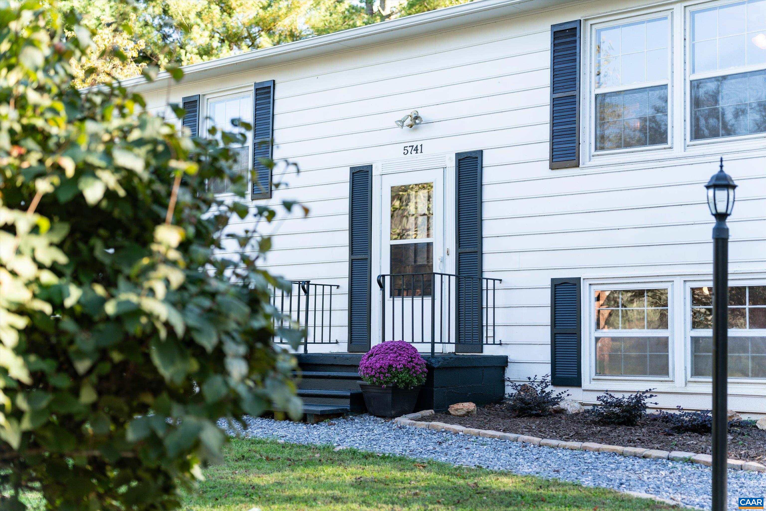 5741 PINE LN, CROZET, Virginia 22932, 4 Bedrooms Bedrooms, ,3 BathroomsBathrooms,Residential,5741 PINE LN,683525 MLS # 683525 5741 PINE LN, CROZET, Virginia 22932, 4 Bedrooms Bedrooms, ,3 BathroomsBathrooms,Residential,5741 PINE LN,683525 MLS # 683525