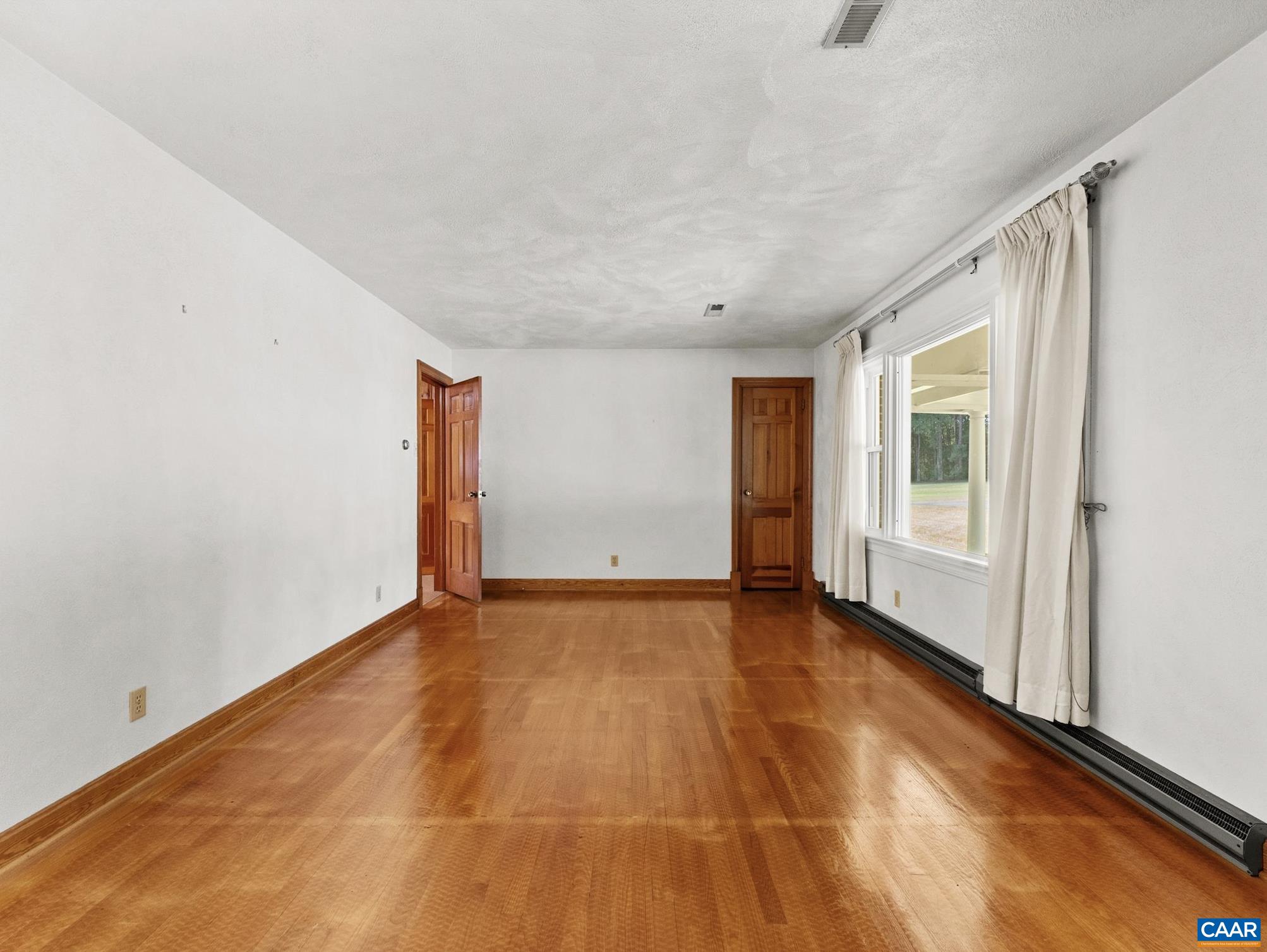 1312 WALNUT SHADE RD, LOUISA, Virginia 23093, 3 Bedrooms Bedrooms, ,2 BathroomsBathrooms,Residential,1312 WALNUT SHADE RD,683527 MLS # 683527 1312 WALNUT SHADE RD, LOUISA, Virginia 23093, 3 Bedrooms Bedrooms, ,2 BathroomsBathrooms,Residential,1312 WALNUT SHADE RD,683527 MLS # 683527