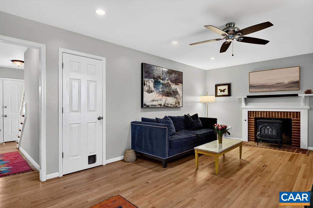 2706 DUNROMIN RD, CHARLOTTESVILLE, Virginia 22901, 4 Bedrooms Bedrooms, ,2 BathroomsBathrooms,Residential,2706 DUNROMIN RD,683533 MLS # 683533 2706 DUNROMIN RD, CHARLOTTESVILLE, Virginia 22901, 4 Bedrooms Bedrooms, ,2 BathroomsBathrooms,Residential,2706 DUNROMIN RD,683533 MLS # 683533