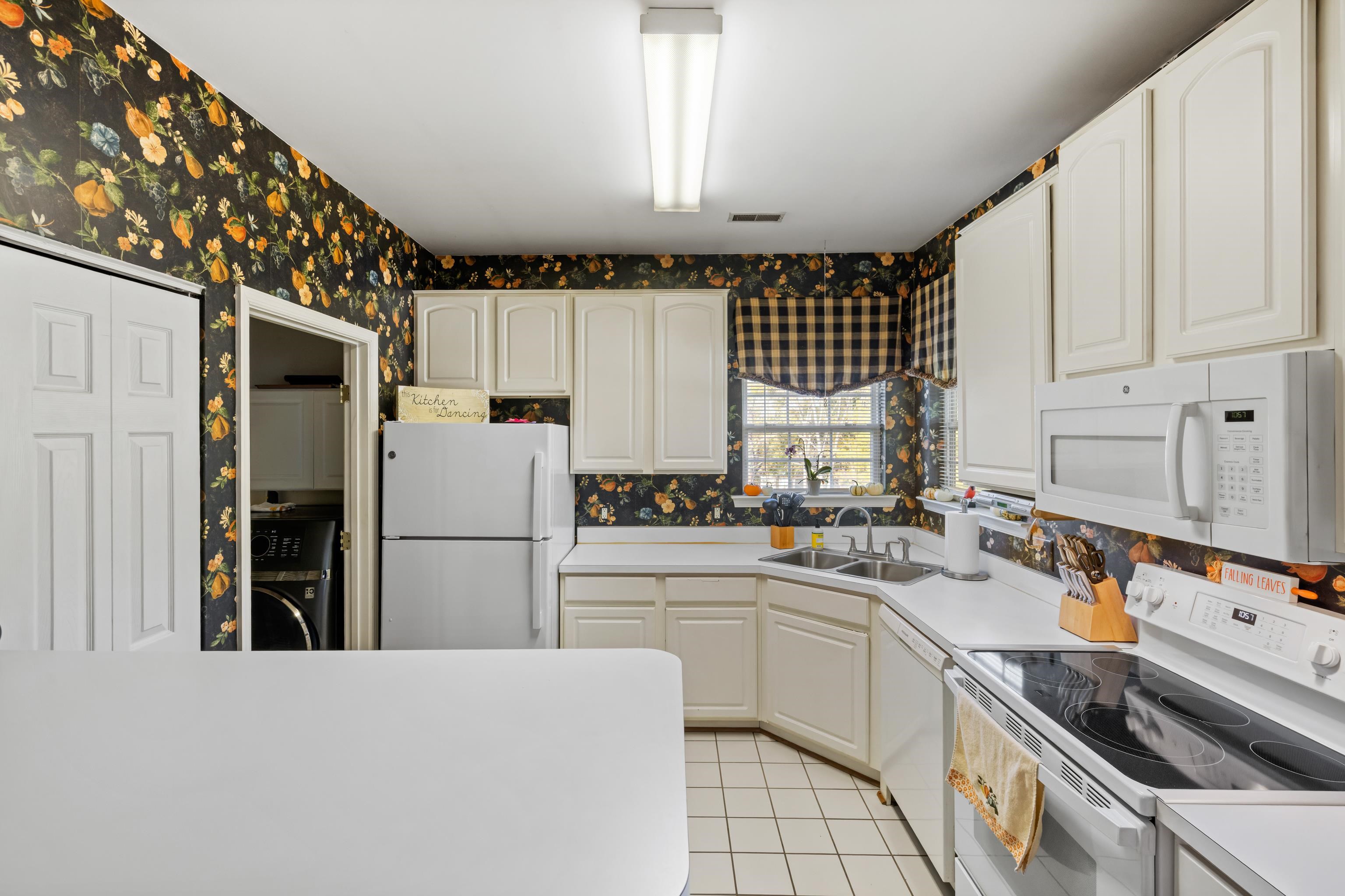 1245 WORDSWORTH CT, HARRISONBURG, Virginia 22802, 2 Bedrooms Bedrooms, ,2 BathroomsBathrooms,Residential,1245 WORDSWORTH CT,683534 MLS # 683534