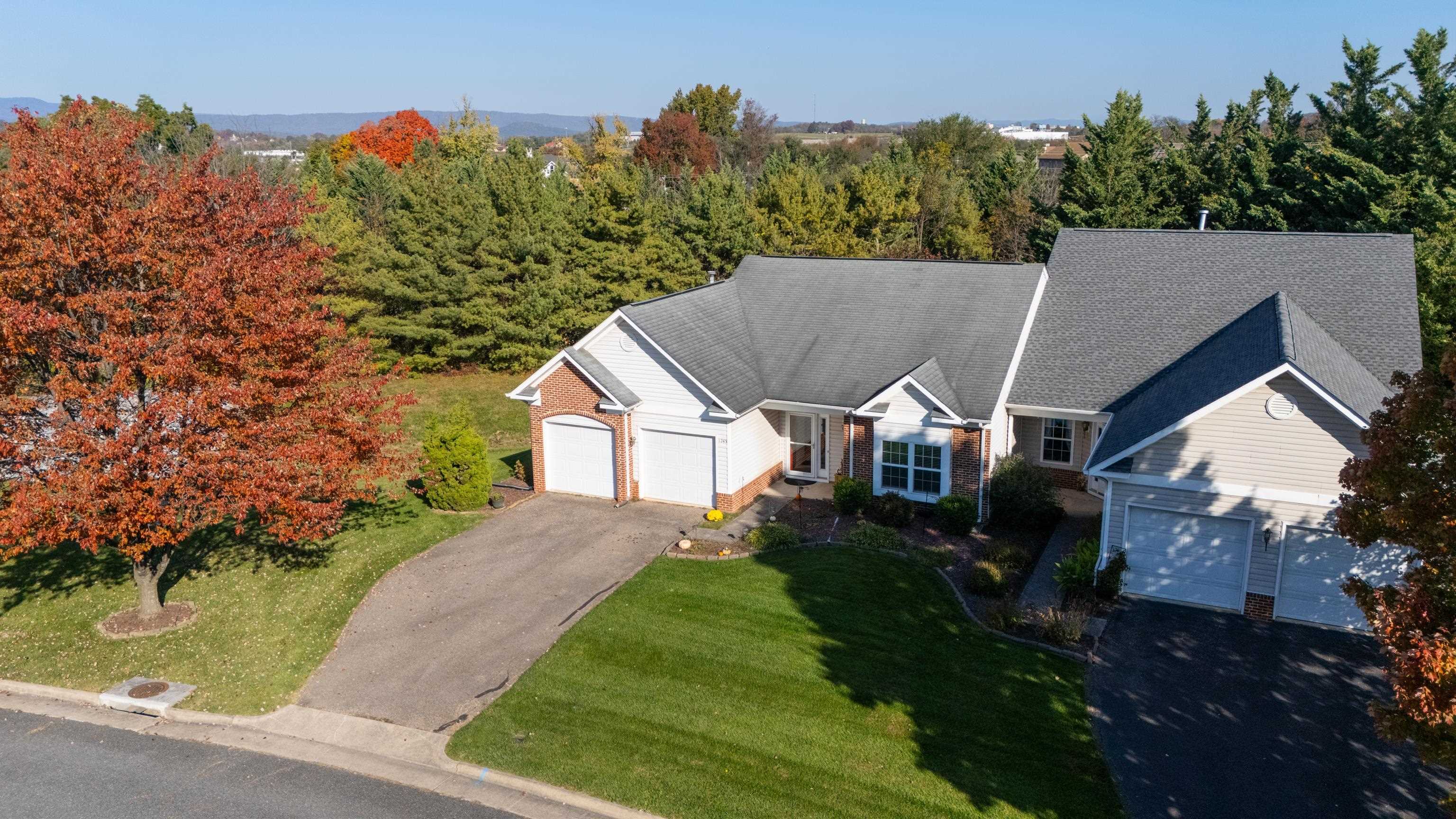 1245 WORDSWORTH CT, HARRISONBURG, Virginia 22802, 2 Bedrooms Bedrooms, ,2 BathroomsBathrooms,Residential,1245 WORDSWORTH CT,683534 MLS # 683534