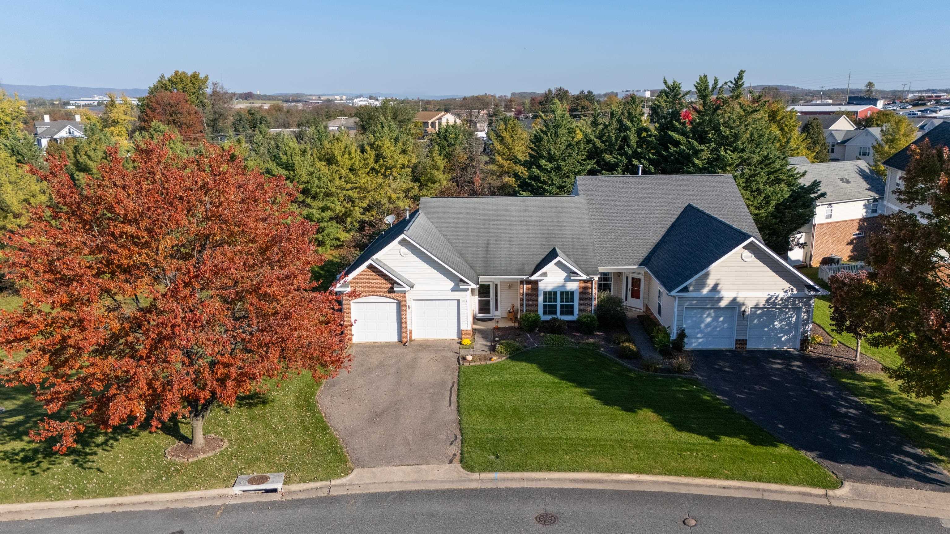1245 WORDSWORTH CT, HARRISONBURG, Virginia 22802, 2 Bedrooms Bedrooms, ,2 BathroomsBathrooms,Residential,1245 WORDSWORTH CT,683534 MLS # 683534