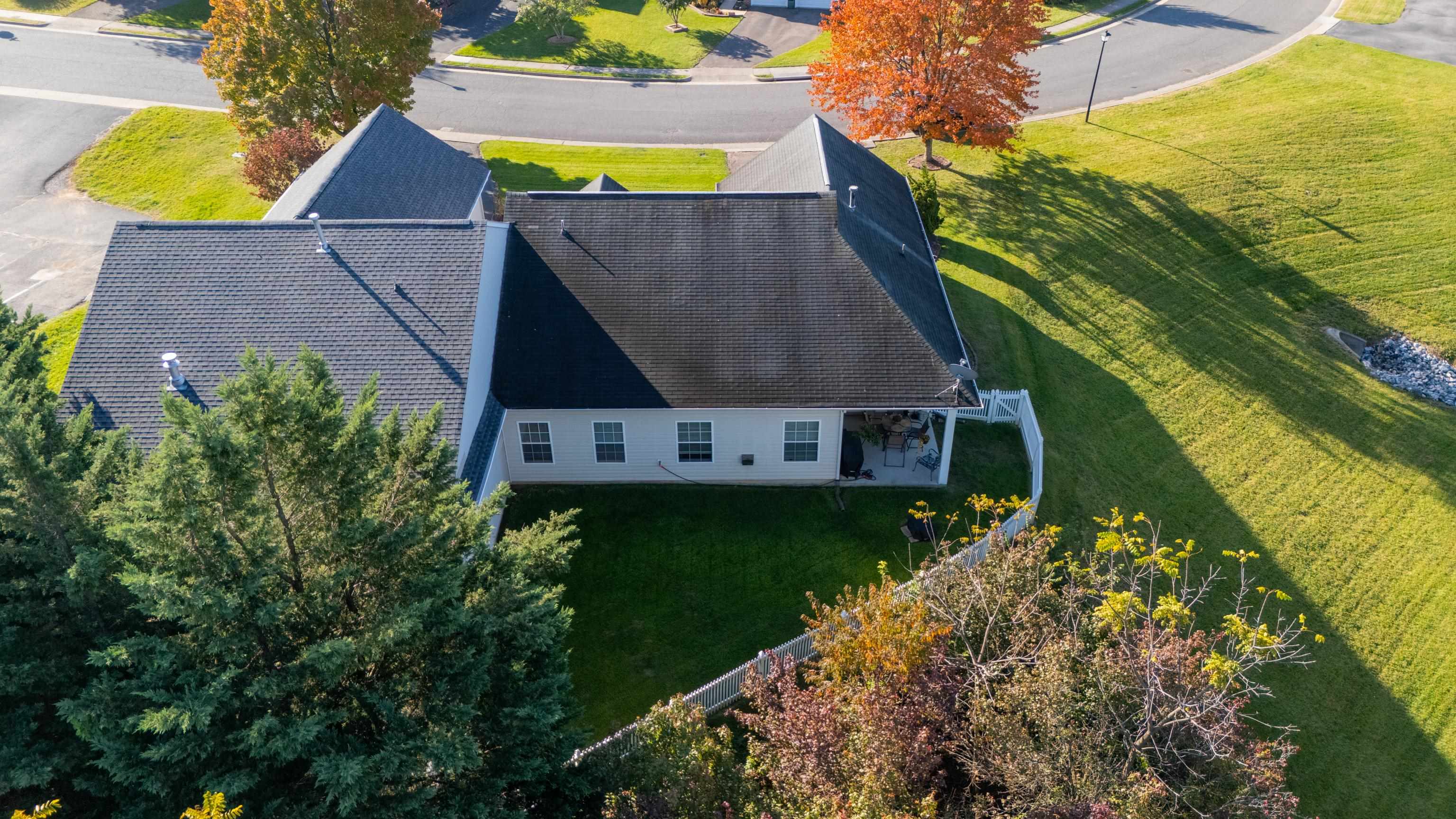 1245 WORDSWORTH CT, HARRISONBURG, Virginia 22802, 2 Bedrooms Bedrooms, ,2 BathroomsBathrooms,Residential,1245 WORDSWORTH CT,683534 MLS # 683534