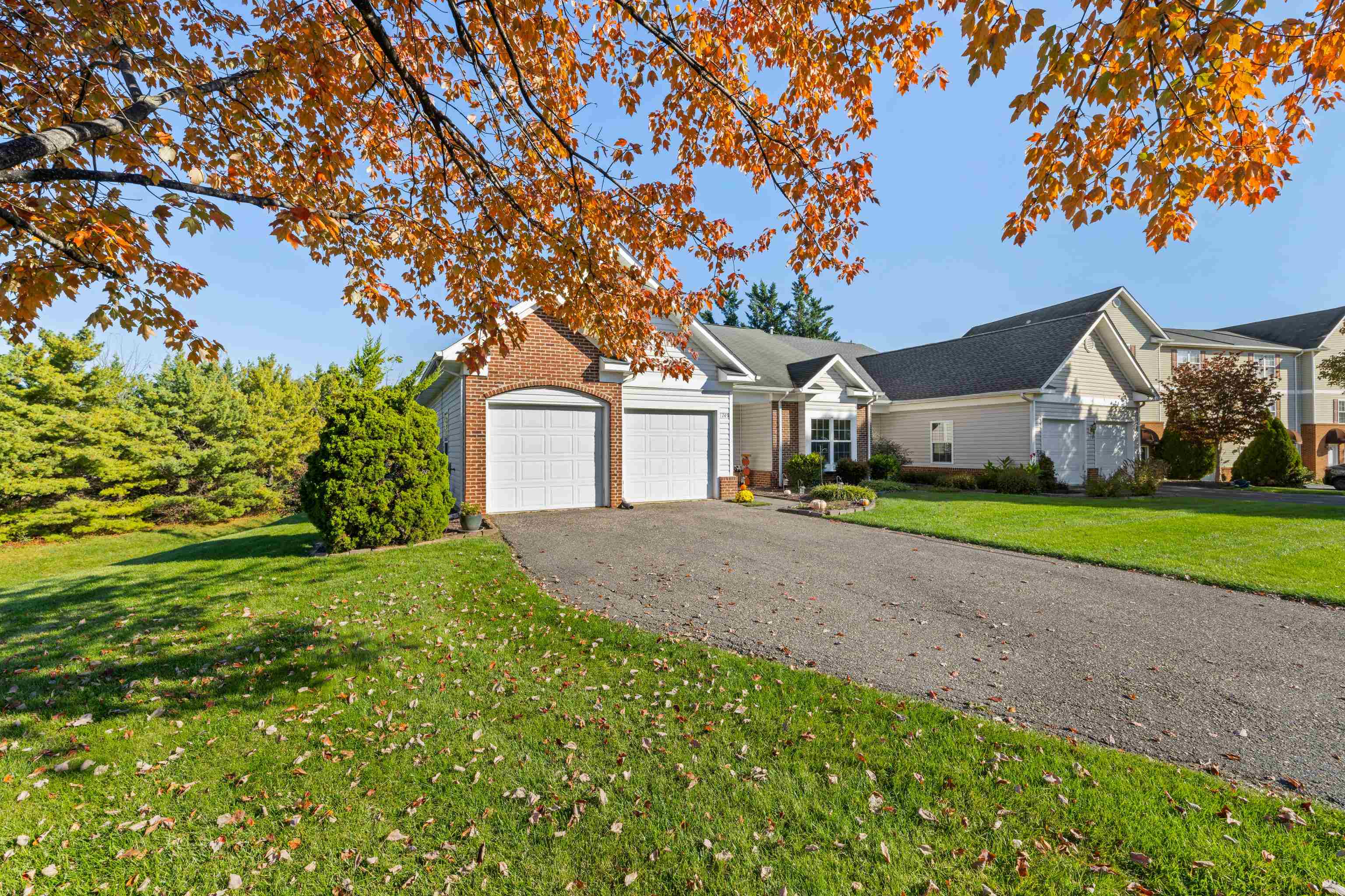 1245 WORDSWORTH CT, HARRISONBURG, Virginia 22802, 2 Bedrooms Bedrooms, ,2 BathroomsBathrooms,Residential,1245 WORDSWORTH CT,683534 MLS # 683534