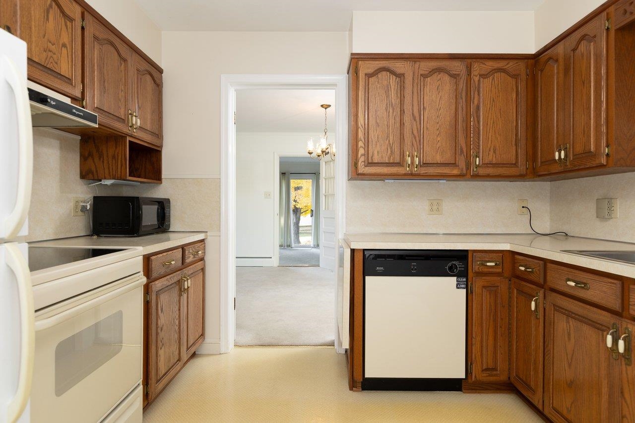 611 WOODS RD, ROCKINGHAM, Virginia 22801, 3 Bedrooms Bedrooms, ,2 BathroomsBathrooms,Residential,Jo Ann Huffman,611 WOODS RD,683536 MLS # 683536