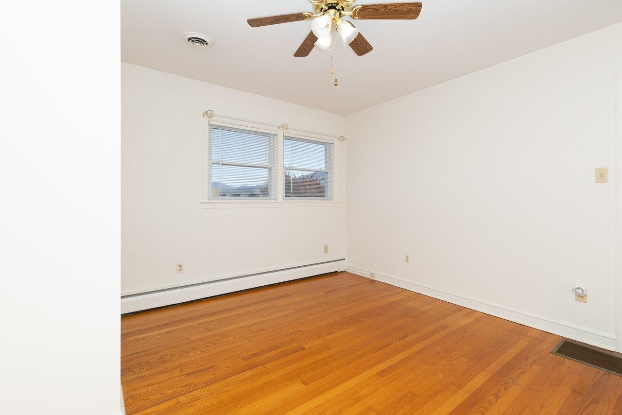 611 WOODS RD, ROCKINGHAM, Virginia 22801, 3 Bedrooms Bedrooms, ,2 BathroomsBathrooms,Residential,Jo Ann Huffman,611 WOODS RD,683536 MLS # 683536