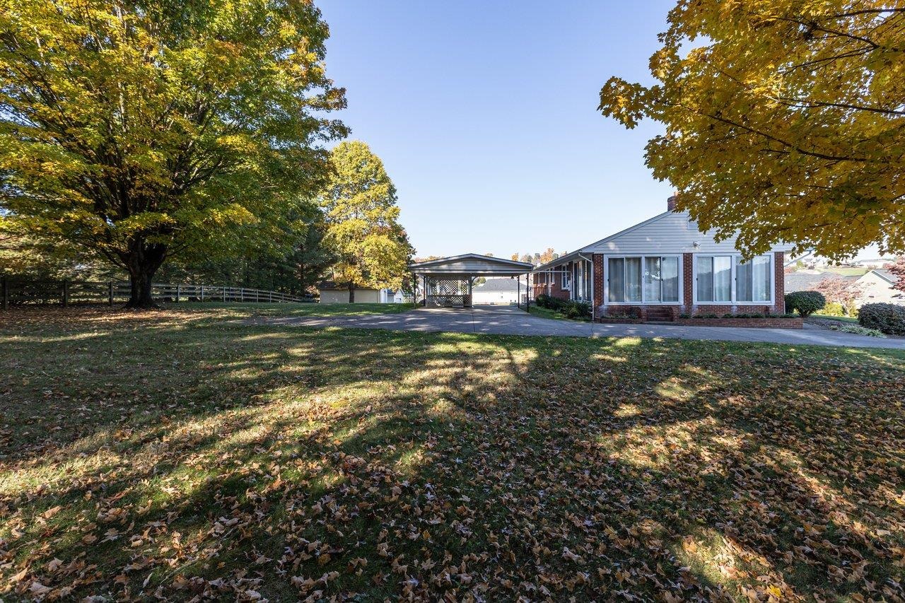 611 WOODS RD, ROCKINGHAM, Virginia 22801, 3 Bedrooms Bedrooms, ,2 BathroomsBathrooms,Residential,Jo Ann Huffman,611 WOODS RD,683536 MLS # 683536