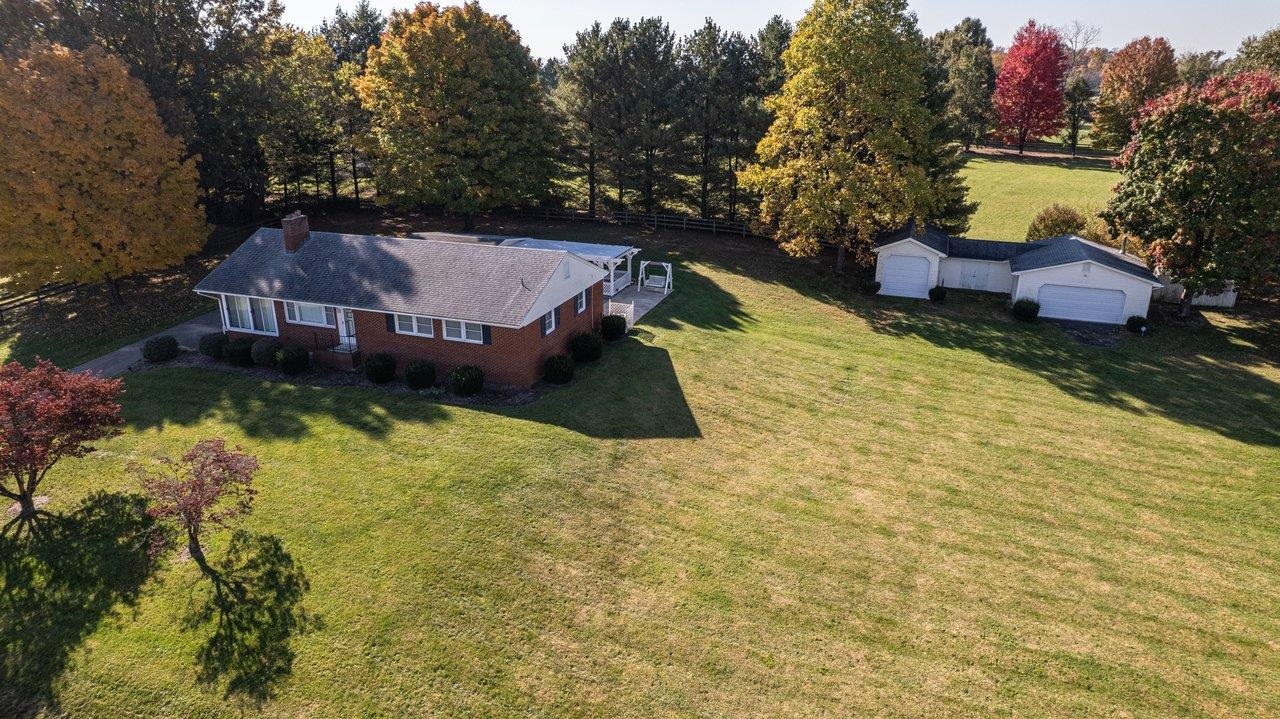 611 WOODS RD, ROCKINGHAM, Virginia 22801, 3 Bedrooms Bedrooms, ,2 BathroomsBathrooms,Residential,Jo Ann Huffman,611 WOODS RD,683536 MLS # 683536