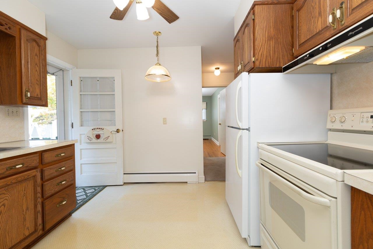 611 WOODS RD, ROCKINGHAM, Virginia 22801, 3 Bedrooms Bedrooms, ,2 BathroomsBathrooms,Residential,Jo Ann Huffman,611 WOODS RD,683536 MLS # 683536