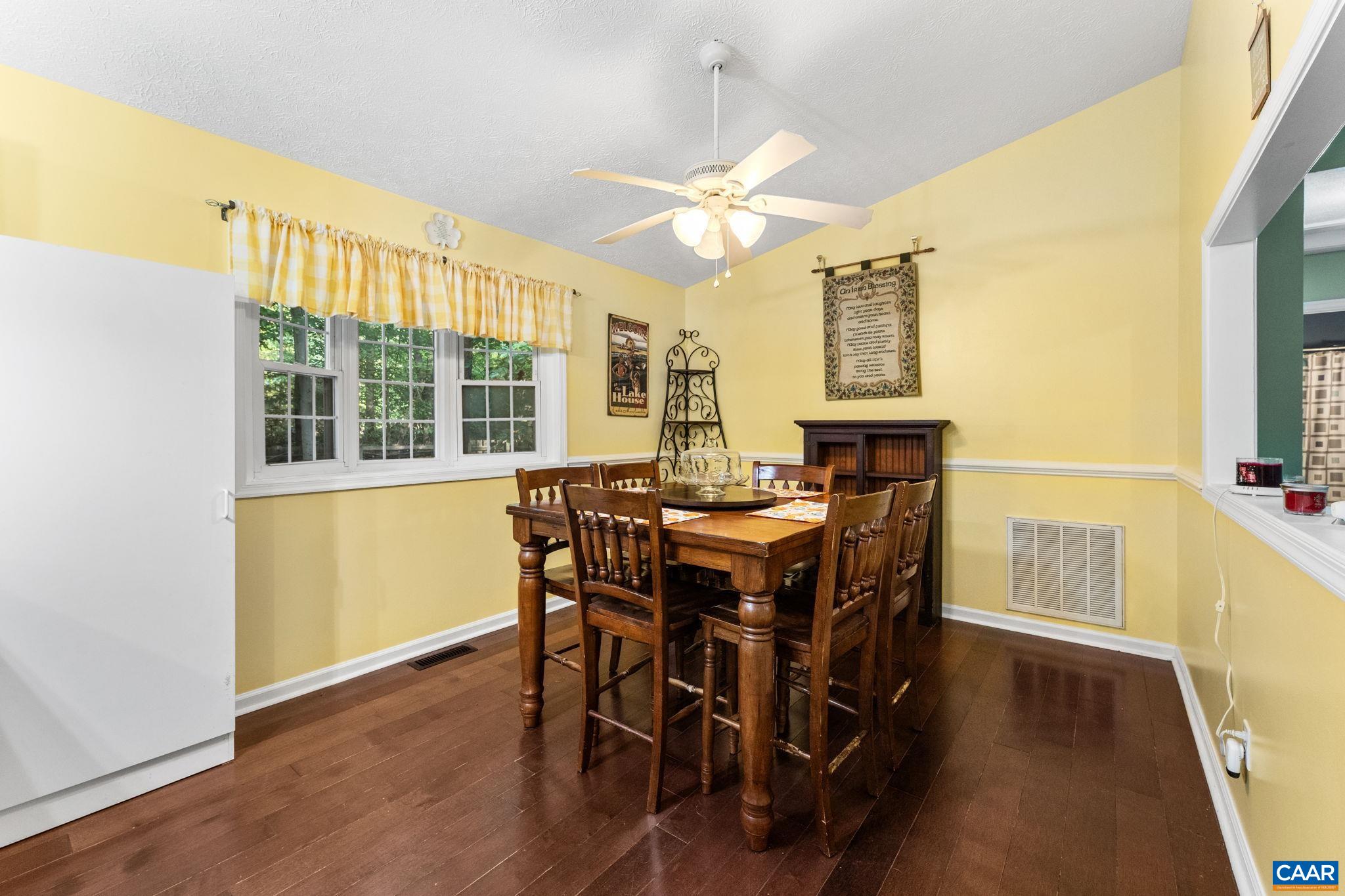 921 JEFFERSON DR, PALMYRA, Virginia 22963, 3 Bedrooms Bedrooms, ,2 BathroomsBathrooms,Residential,921 JEFFERSON DR,683516 MLS # 683516 921 JEFFERSON DR, PALMYRA, Virginia 22963, 3 Bedrooms Bedrooms, ,2 BathroomsBathrooms,Residential,921 JEFFERSON DR,683516 MLS # 683516