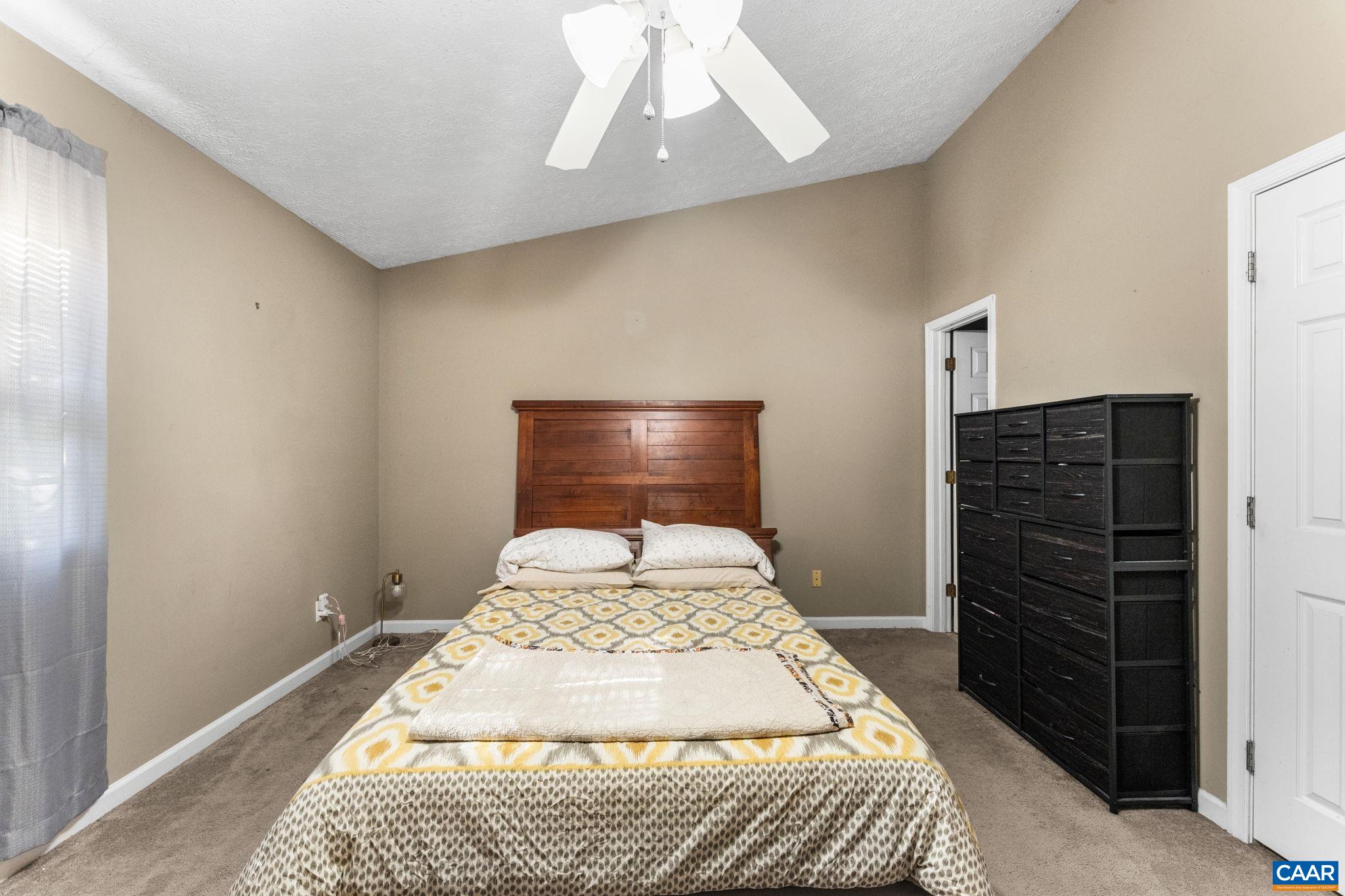 921 JEFFERSON DR, PALMYRA, Virginia 22963, 3 Bedrooms Bedrooms, ,2 BathroomsBathrooms,Residential,921 JEFFERSON DR,683516 MLS # 683516 921 JEFFERSON DR, PALMYRA, Virginia 22963, 3 Bedrooms Bedrooms, ,2 BathroomsBathrooms,Residential,921 JEFFERSON DR,683516 MLS # 683516