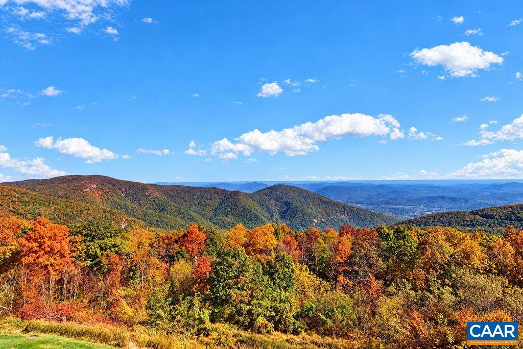 1942 HIGH RIDGE PL CONDOS, WINTERGREEN RESORT, Virginia 22967, 2 Bedrooms Bedrooms, ,2 BathroomsBathrooms,Residential,1942 HIGH RIDGE PL CONDOS,683381 MLS # 683381