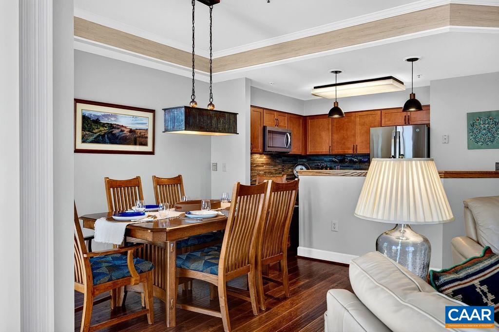 1942 HIGH RIDGE PL CONDOS, WINTERGREEN RESORT, Virginia 22967, 2 Bedrooms Bedrooms, ,2 BathroomsBathrooms,Residential,1942 HIGH RIDGE PL CONDOS,683381 MLS # 683381