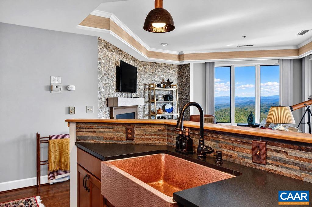 1942 HIGH RIDGE PL CONDOS, WINTERGREEN RESORT, Virginia 22967, 2 Bedrooms Bedrooms, ,2 BathroomsBathrooms,Residential,1942 HIGH RIDGE PL CONDOS,683381 MLS # 683381