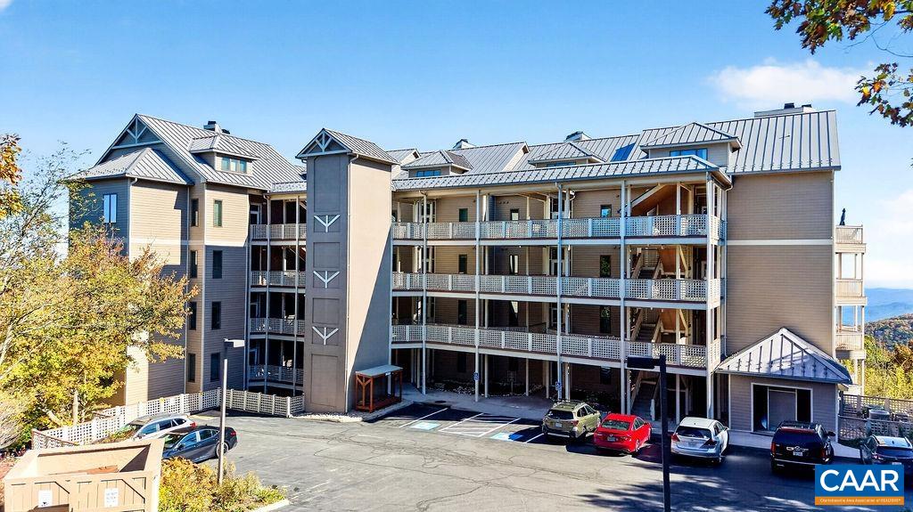 1942 HIGH RIDGE PL CONDOS, WINTERGREEN RESORT, Virginia 22967, 2 Bedrooms Bedrooms, ,2 BathroomsBathrooms,Residential,1942 HIGH RIDGE PL CONDOS,683381 MLS # 683381