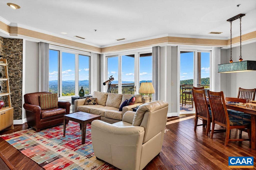 1942 HIGH RIDGE PL CONDOS, WINTERGREEN RESORT, Virginia 22967, 2 Bedrooms Bedrooms, ,2 BathroomsBathrooms,Residential,1942 HIGH RIDGE PL CONDOS,683381 MLS # 683381