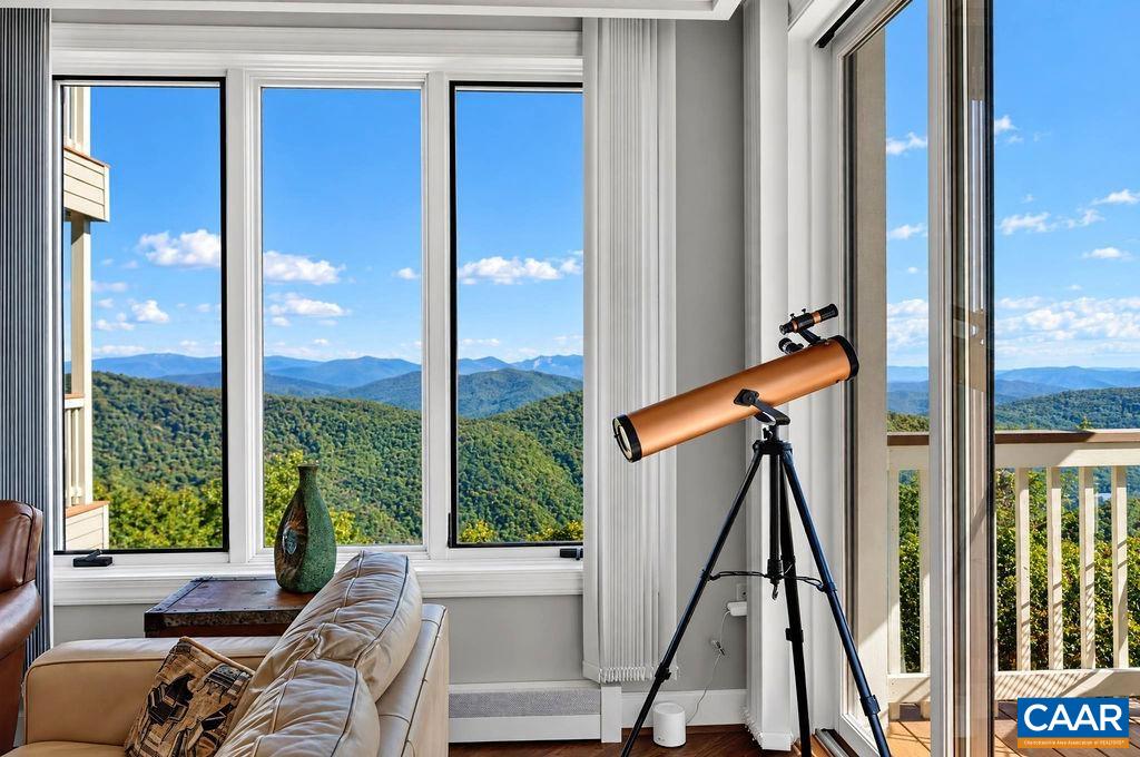1942 HIGH RIDGE PL CONDOS, WINTERGREEN RESORT, Virginia 22967, 2 Bedrooms Bedrooms, ,2 BathroomsBathrooms,Residential,1942 HIGH RIDGE PL CONDOS,683381 MLS # 683381