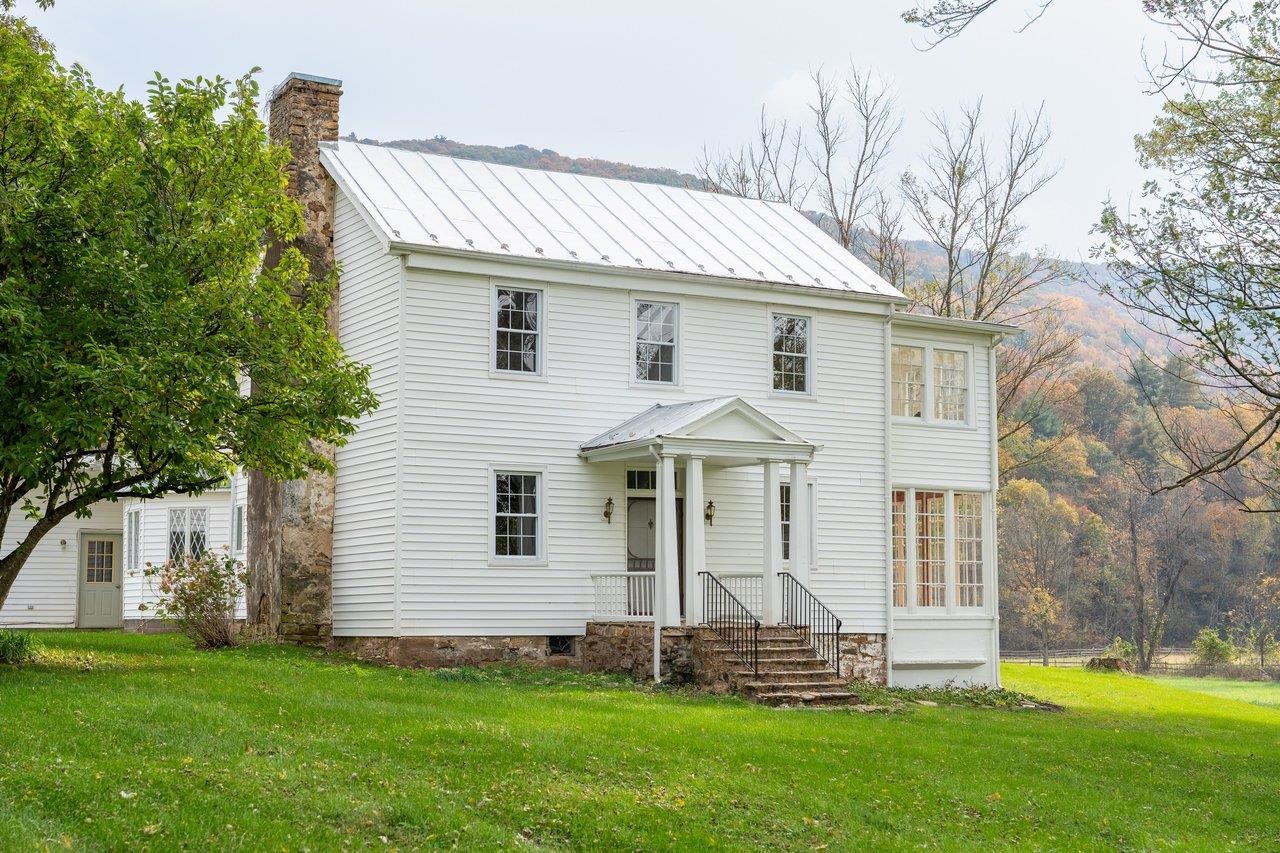 16090 BROCKS GAP RD, FULKS RUN, Virginia 22830, 3 Bedrooms Bedrooms, ,3 BathroomsBathrooms,Residential,Liskey Property,16090 BROCKS GAP RD,683394 MLS # 683394 16090 BROCKS GAP RD, FULKS RUN, Virginia 22830, 3 Bedrooms Bedrooms, ,3 BathroomsBathrooms,Residential,Liskey Property,16090 BROCKS GAP RD,683394 MLS # 683394