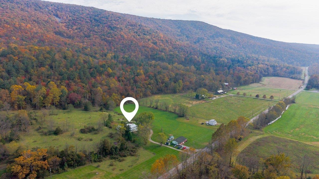 16090 BROCKS GAP RD, FULKS RUN, Virginia 22830, 3 Bedrooms Bedrooms, ,3 BathroomsBathrooms,Residential,Liskey Property,16090 BROCKS GAP RD,683394 MLS # 683394 16090 BROCKS GAP RD, FULKS RUN, Virginia 22830, 3 Bedrooms Bedrooms, ,3 BathroomsBathrooms,Residential,Liskey Property,16090 BROCKS GAP RD,683394 MLS # 683394