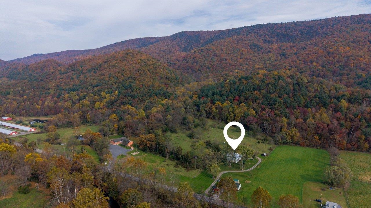 16090 BROCKS GAP RD, FULKS RUN, Virginia 22830, 3 Bedrooms Bedrooms, ,3 BathroomsBathrooms,Residential,Liskey Property,16090 BROCKS GAP RD,683394 MLS # 683394 16090 BROCKS GAP RD, FULKS RUN, Virginia 22830, 3 Bedrooms Bedrooms, ,3 BathroomsBathrooms,Residential,Liskey Property,16090 BROCKS GAP RD,683394 MLS # 683394