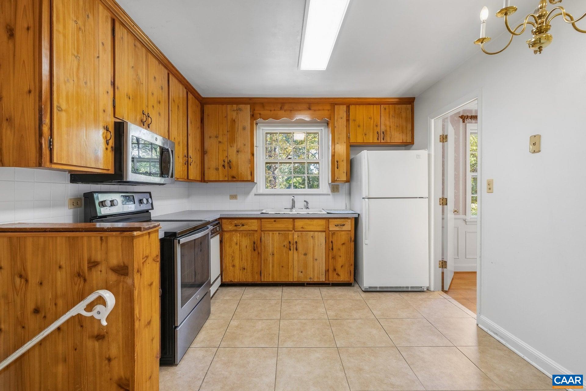 2708 NORTHFIELD RD, CHARLOTTESVILLE, Virginia 22901, 4 Bedrooms Bedrooms, ,2 BathroomsBathrooms,Residential,2708 NORTHFIELD RD,683465 MLS # 683465 2708 NORTHFIELD RD, CHARLOTTESVILLE, Virginia 22901, 4 Bedrooms Bedrooms, ,2 BathroomsBathrooms,Residential,2708 NORTHFIELD RD,683465 MLS # 683465