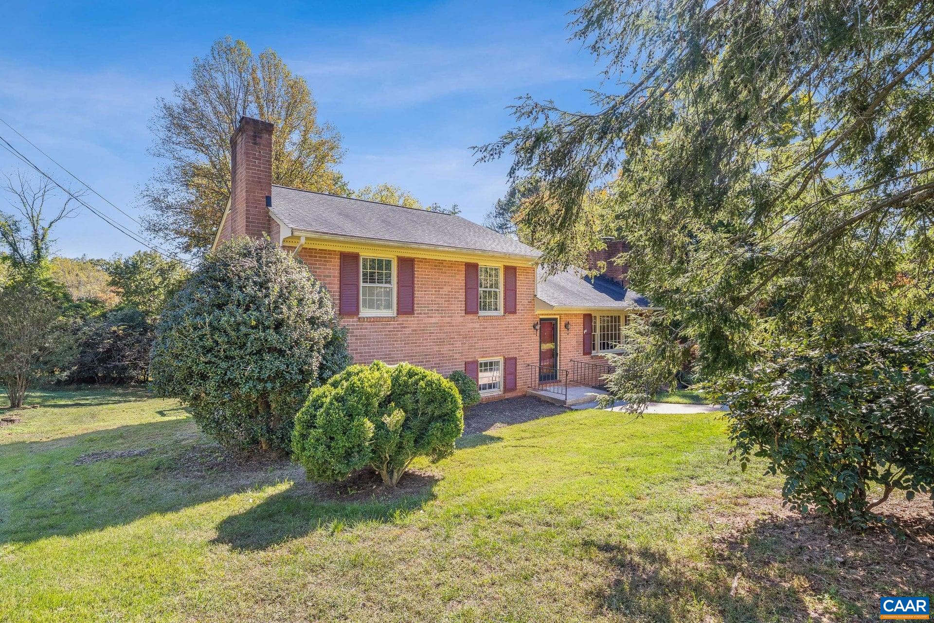 2708 NORTHFIELD RD, CHARLOTTESVILLE, Virginia 22901, 4 Bedrooms Bedrooms, ,2 BathroomsBathrooms,Residential,2708 NORTHFIELD RD,683465 MLS # 683465 2708 NORTHFIELD RD, CHARLOTTESVILLE, Virginia 22901, 4 Bedrooms Bedrooms, ,2 BathroomsBathrooms,Residential,2708 NORTHFIELD RD,683465 MLS # 683465