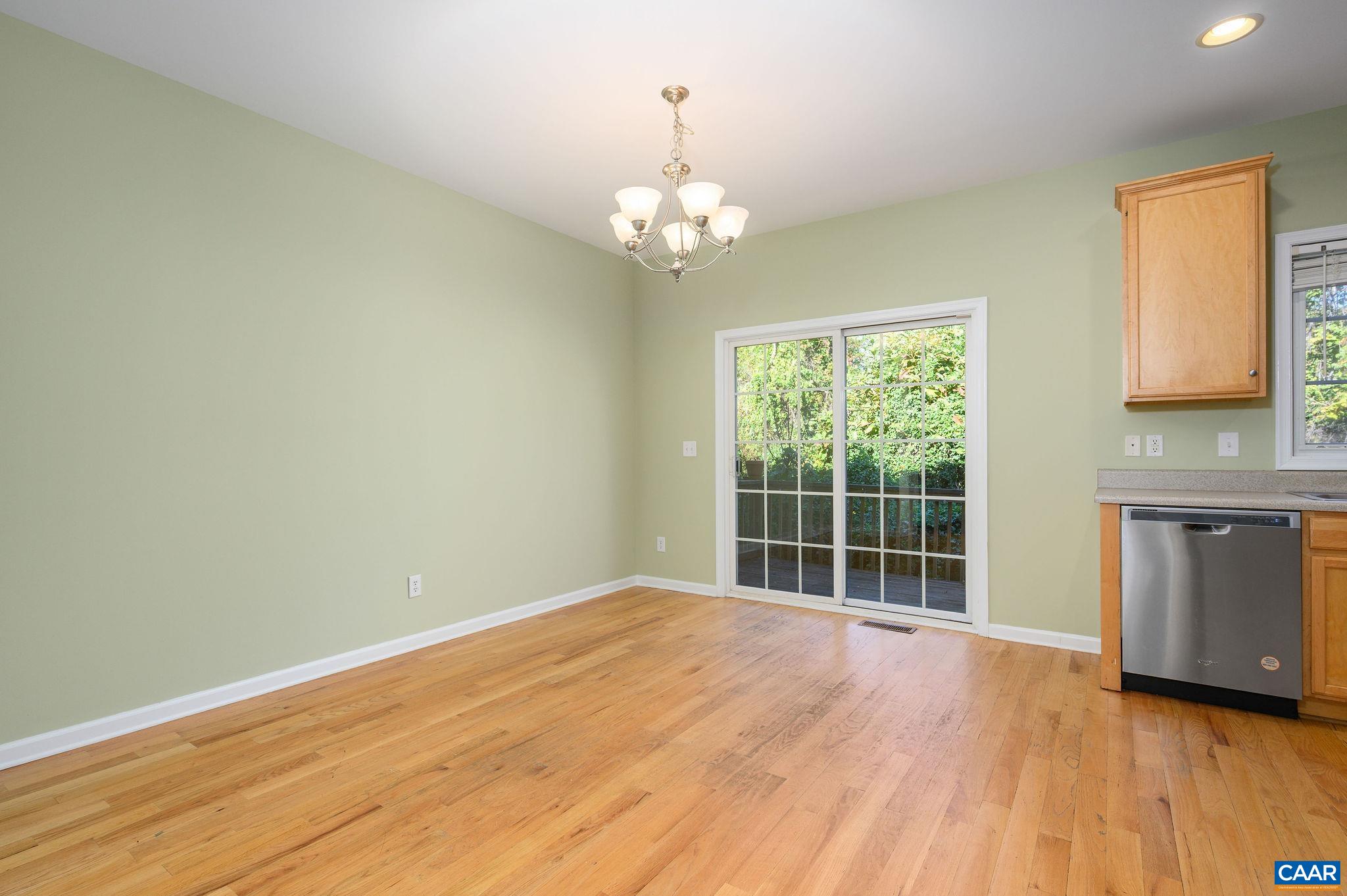 121 OLD FIFTH CIR, CHARLOTTESVILLE, Virginia 22903, 3 Bedrooms Bedrooms, ,2 BathroomsBathrooms,Residential,121 OLD FIFTH CIR,683475 MLS # 683475 121 OLD FIFTH CIR, CHARLOTTESVILLE, Virginia 22903, 3 Bedrooms Bedrooms, ,2 BathroomsBathrooms,Residential,121 OLD FIFTH CIR,683475 MLS # 683475