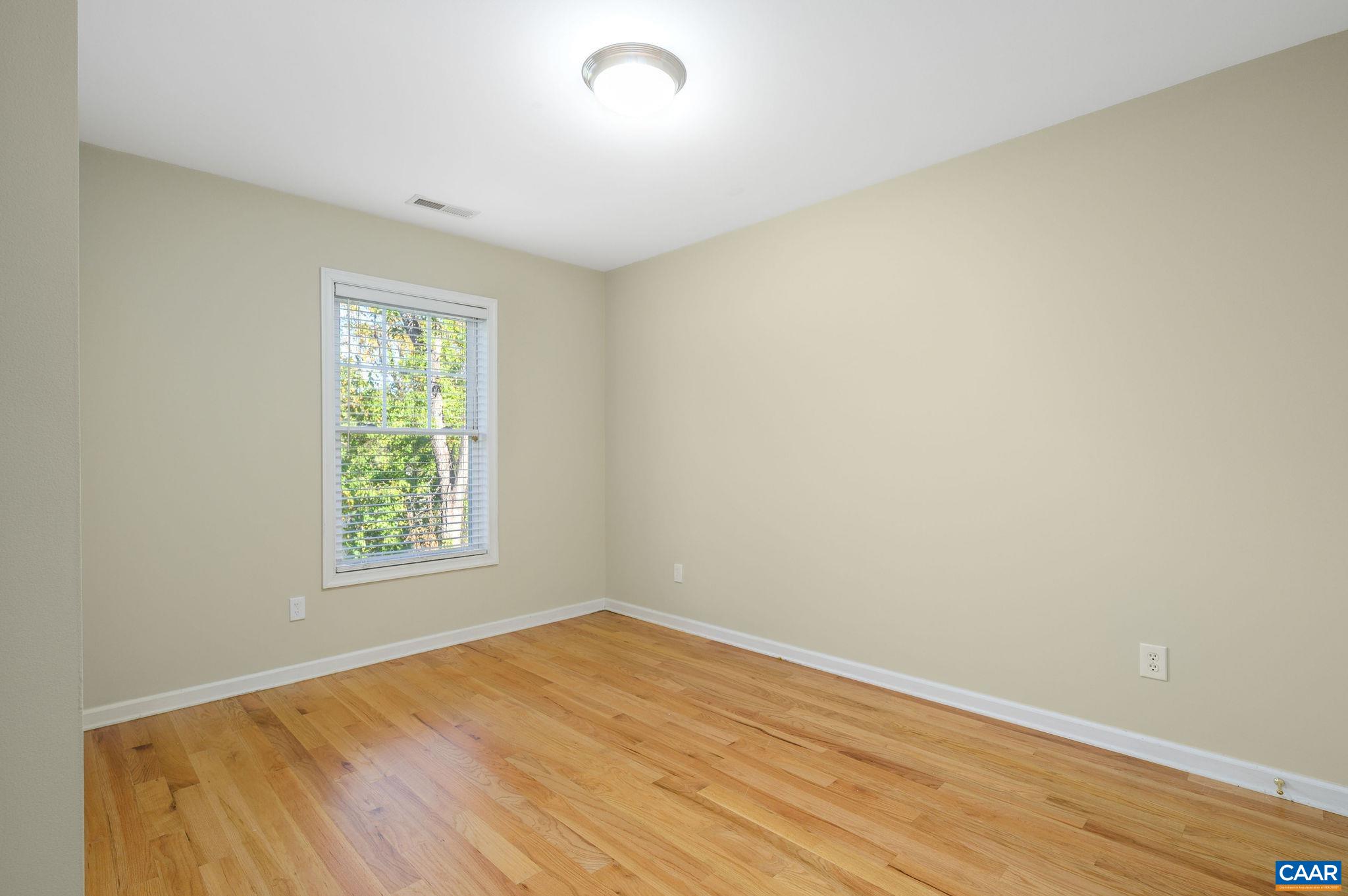 121 OLD FIFTH CIR, CHARLOTTESVILLE, Virginia 22903, 3 Bedrooms Bedrooms, ,2 BathroomsBathrooms,Residential,121 OLD FIFTH CIR,683475 MLS # 683475 121 OLD FIFTH CIR, CHARLOTTESVILLE, Virginia 22903, 3 Bedrooms Bedrooms, ,2 BathroomsBathrooms,Residential,121 OLD FIFTH CIR,683475 MLS # 683475