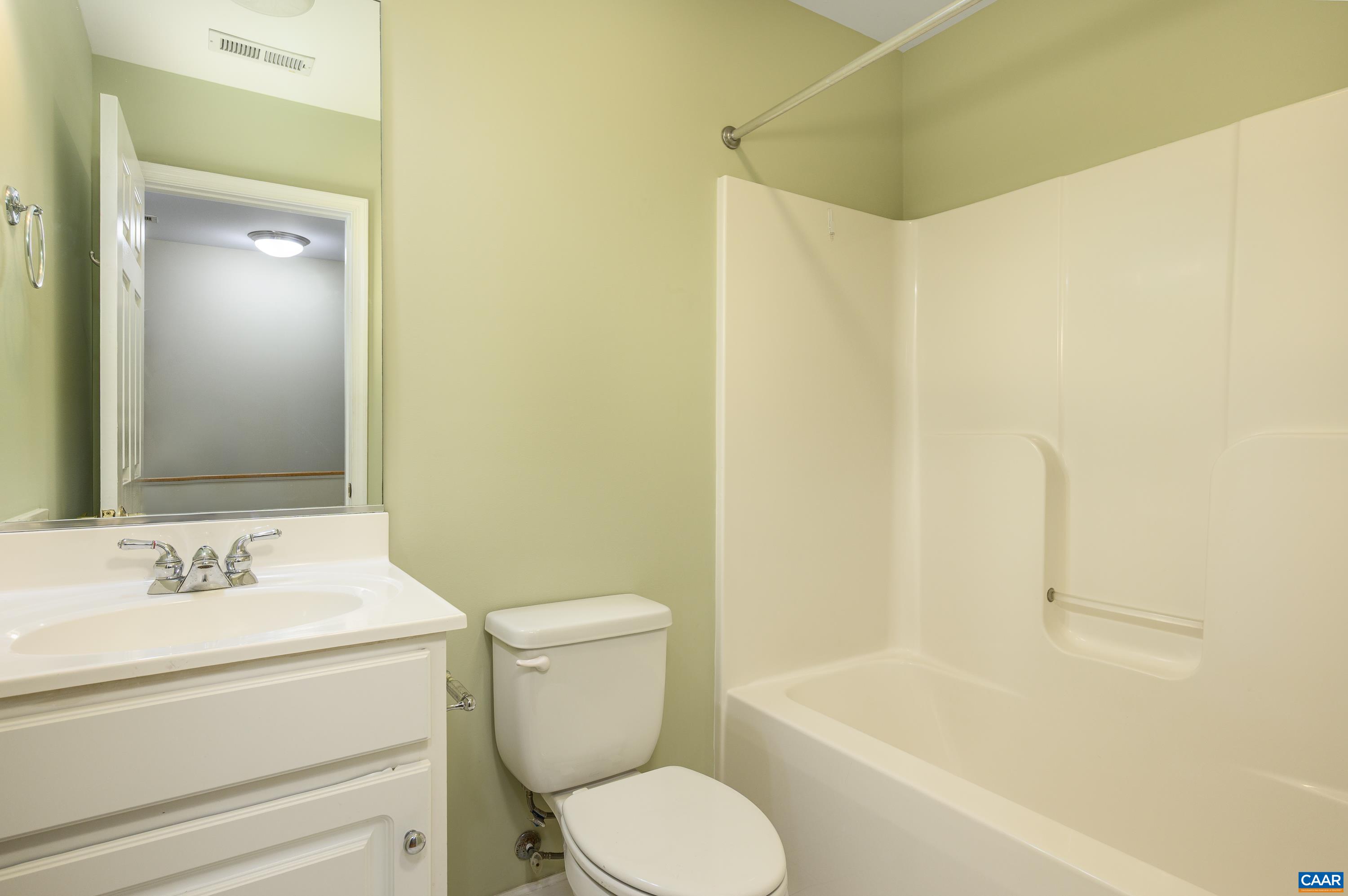 121 OLD FIFTH CIR, CHARLOTTESVILLE, Virginia 22903, 3 Bedrooms Bedrooms, ,2 BathroomsBathrooms,Residential,121 OLD FIFTH CIR,683475 MLS # 683475 121 OLD FIFTH CIR, CHARLOTTESVILLE, Virginia 22903, 3 Bedrooms Bedrooms, ,2 BathroomsBathrooms,Residential,121 OLD FIFTH CIR,683475 MLS # 683475