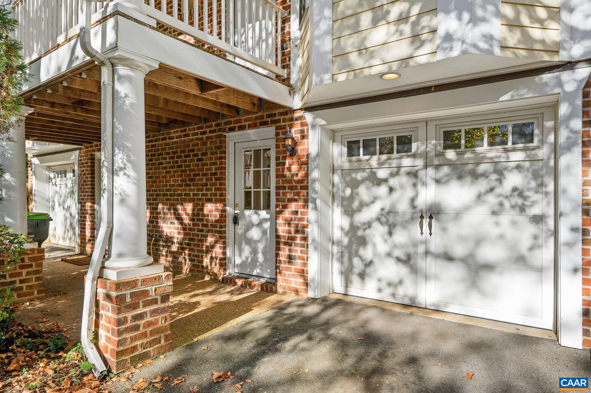 121 OLD FIFTH CIR, CHARLOTTESVILLE, Virginia 22903, 3 Bedrooms Bedrooms, ,2 BathroomsBathrooms,Residential,121 OLD FIFTH CIR,683475 MLS # 683475 121 OLD FIFTH CIR, CHARLOTTESVILLE, Virginia 22903, 3 Bedrooms Bedrooms, ,2 BathroomsBathrooms,Residential,121 OLD FIFTH CIR,683475 MLS # 683475