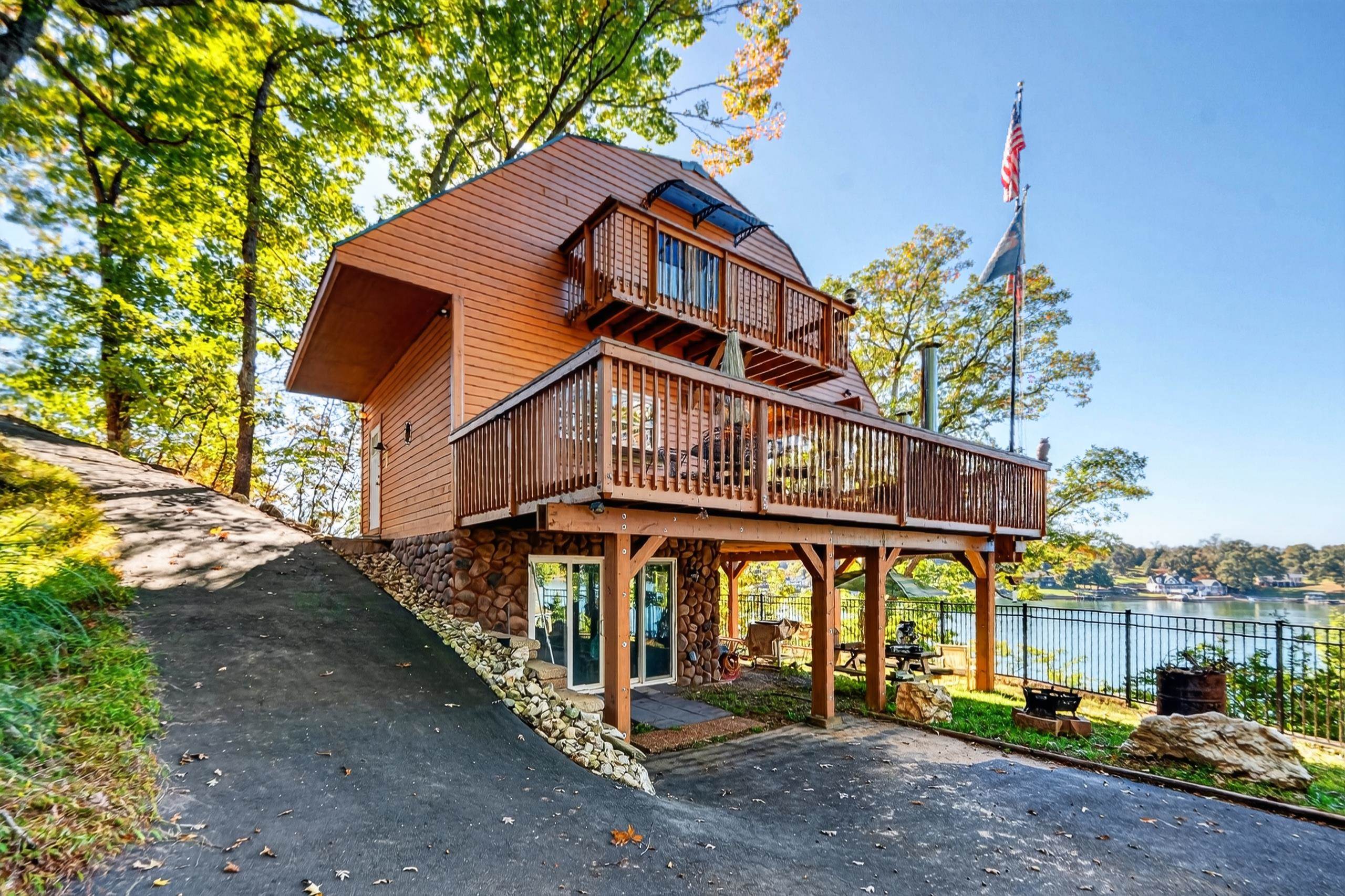 106 CATLETT CT, MONETA, Virginia 24121, 4 Bedrooms Bedrooms, ,2 BathroomsBathrooms,Residential,106 Catlett Ct,106 CATLETT CT,683479 MLS # 683479