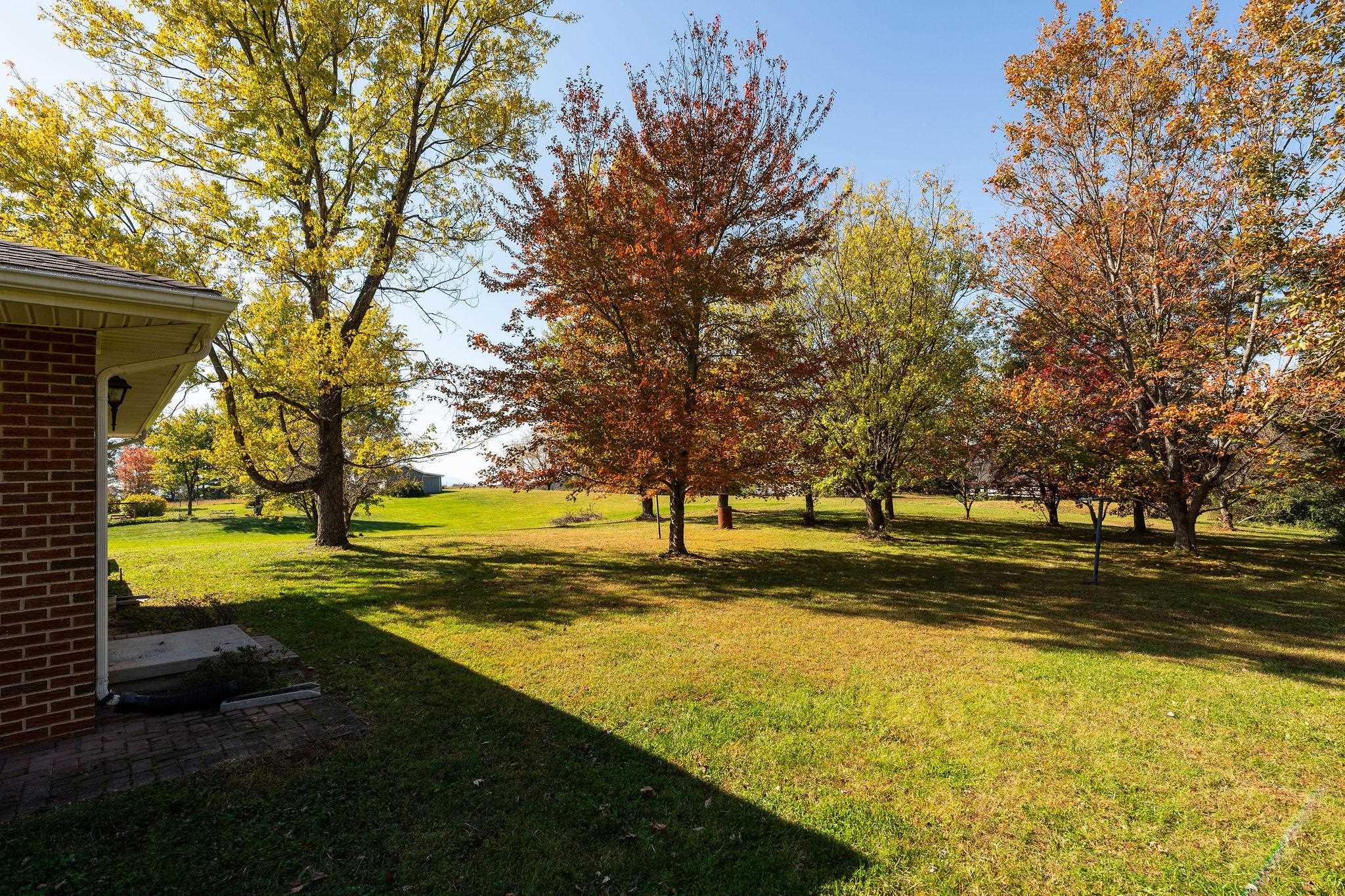 21 PEAK LN, WAYNESBORO, Virginia 22980, 3 Bedrooms Bedrooms, ,2 BathroomsBathrooms,Residential,21 PEAK LN,683539 MLS # 683539 21 PEAK LN, WAYNESBORO, Virginia 22980, 3 Bedrooms Bedrooms, ,2 BathroomsBathrooms,Residential,21 PEAK LN,683539 MLS # 683539